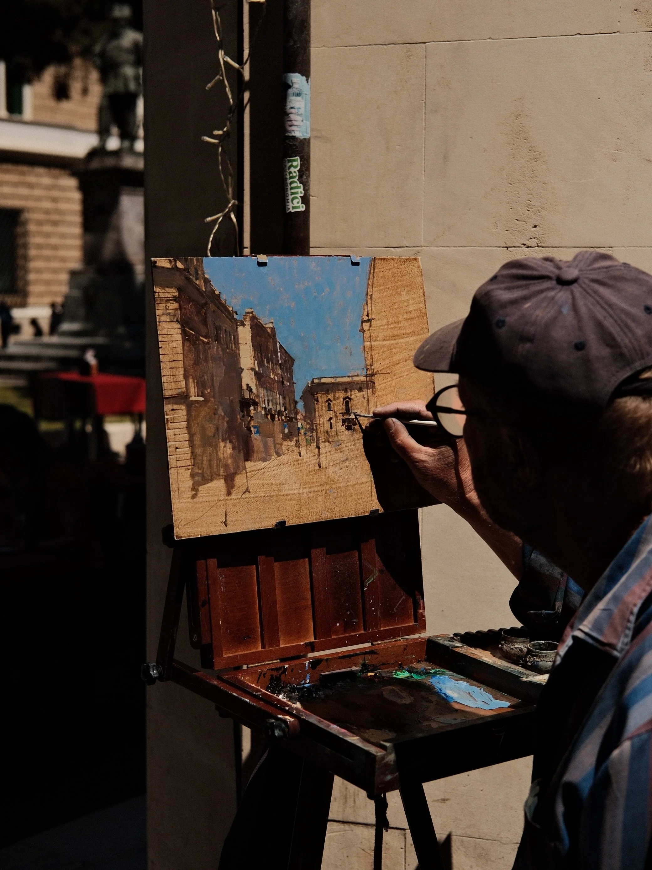 The art of making art 🤍🌞

Having not been to Italy before until a year ago, I have well and truly fallen head over heads for the place. 

The architecture, the food, the pace of life (until I get stuck behind a nonna on a sidewalk) - it&rsquo;s clo