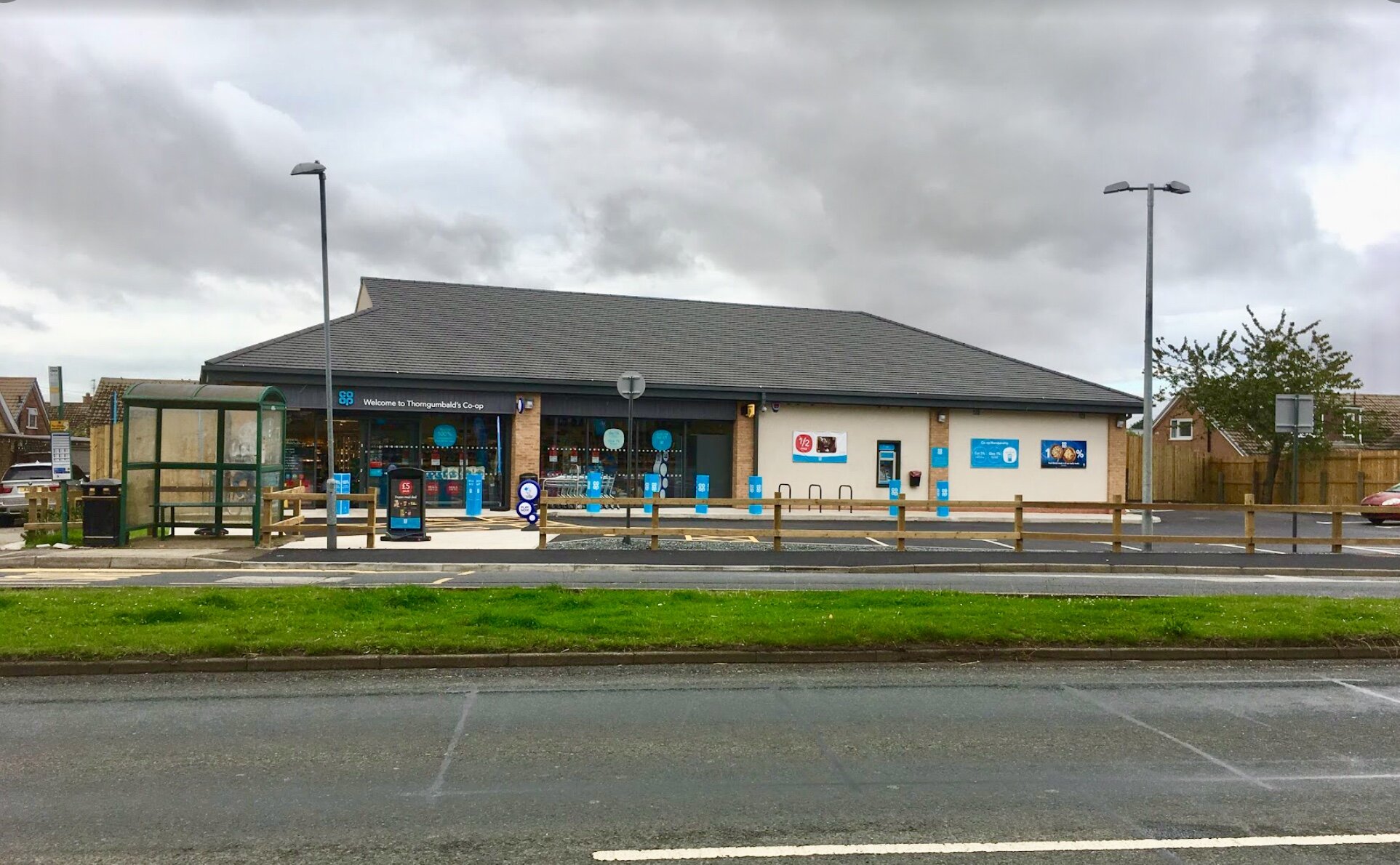 CO-OP FOODSTORE IN THORNGUMBALD, HULL FOR ELLIS CONTRACTING LTD