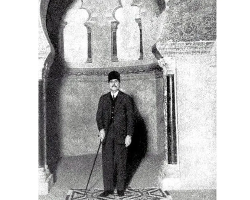 allama-iqbal-the-mosque-of-cordoba-golden-threads