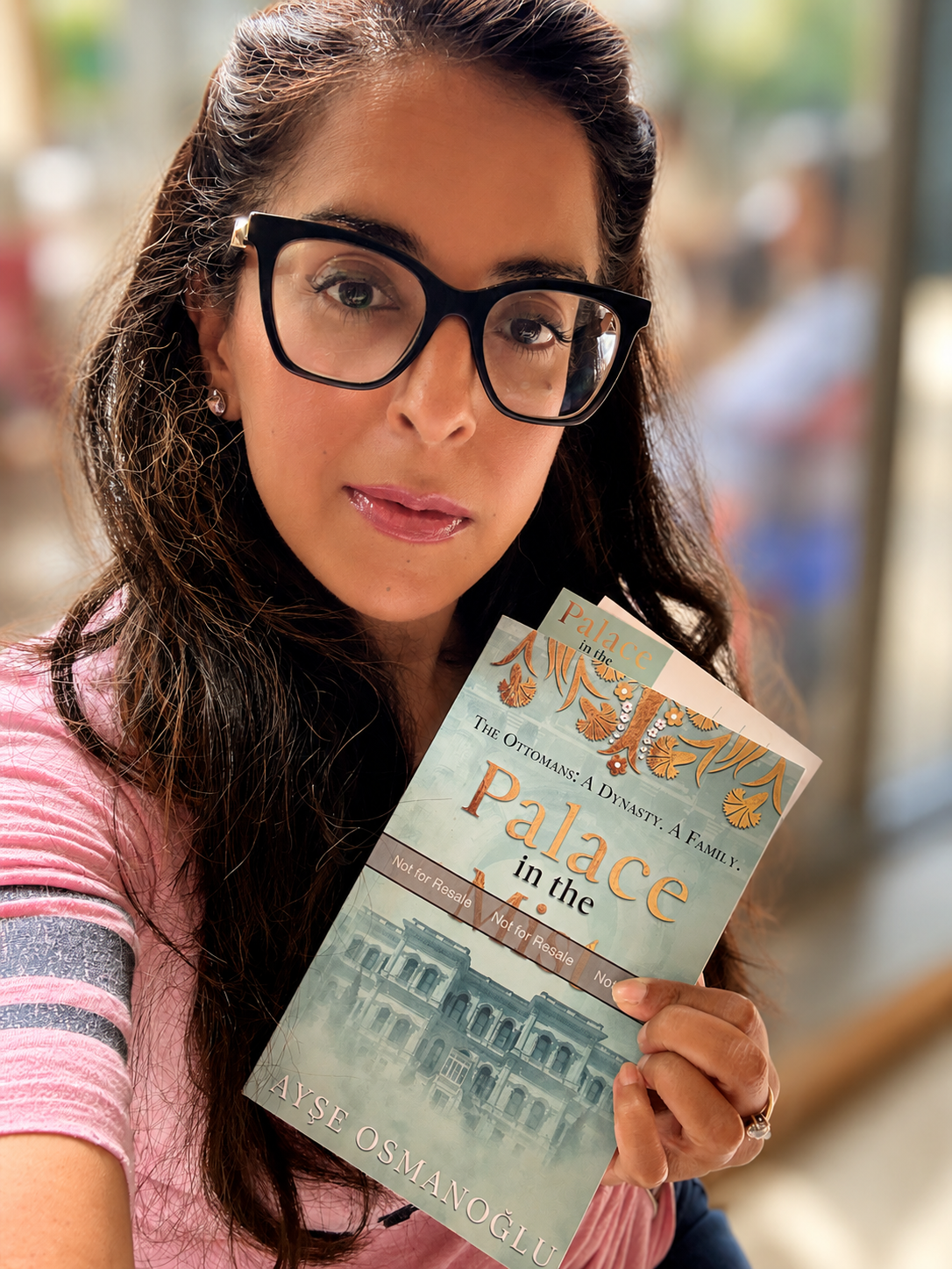 Ayse Osmanoglu book pic 1.png