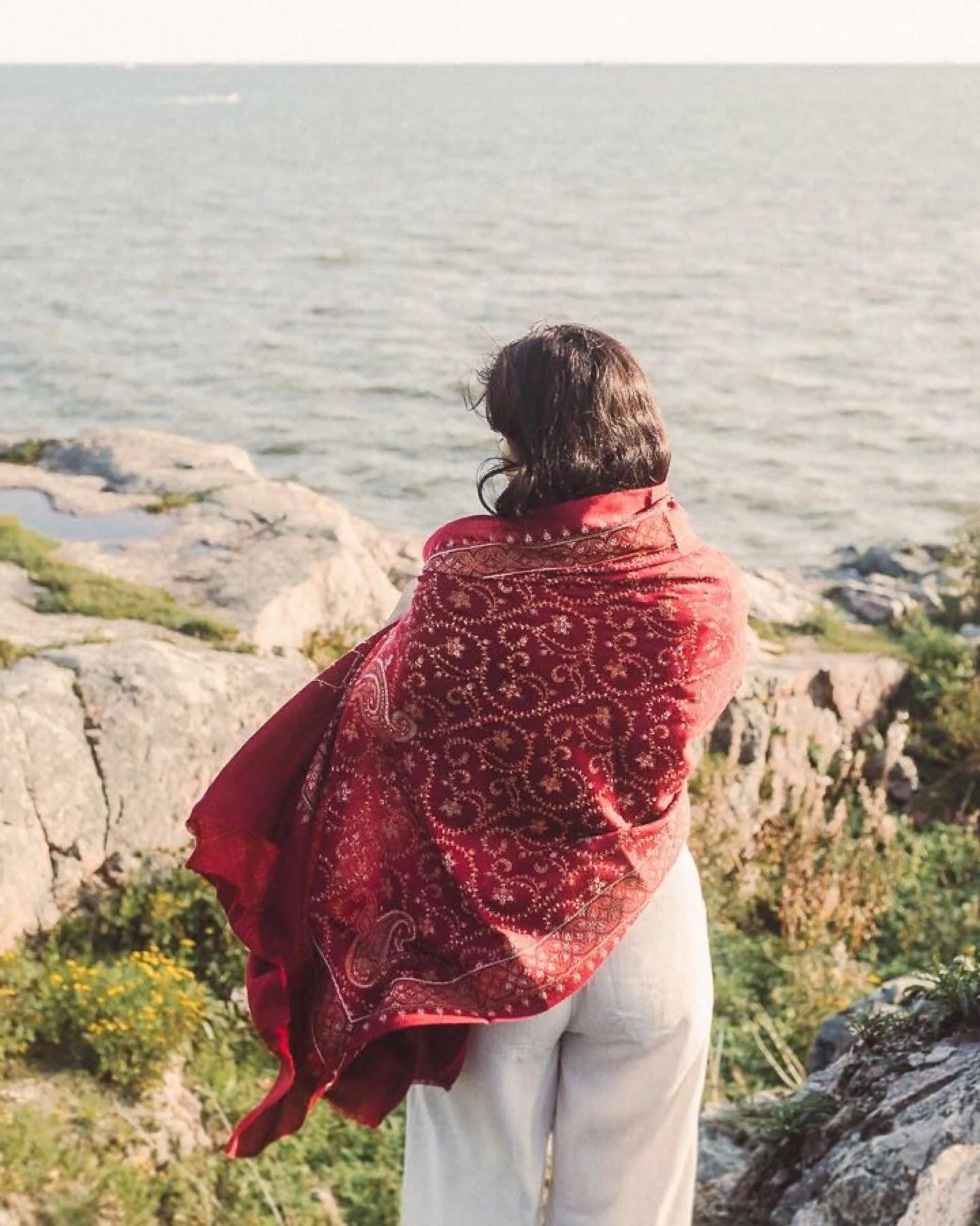 Postcards from a fun early September brand shoot for Adan Fabrics with the sweetest @afra.pf 💛📸 ⠀⠀⠀⠀⠀⠀⠀⠀⠀
The autumn this year was so warm and lovely. Today it&rsquo;s already been snowing a little in Helsinki so these are certainly not the landsca