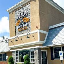 Ryan at Alisha’s 5-Star Dive Bar