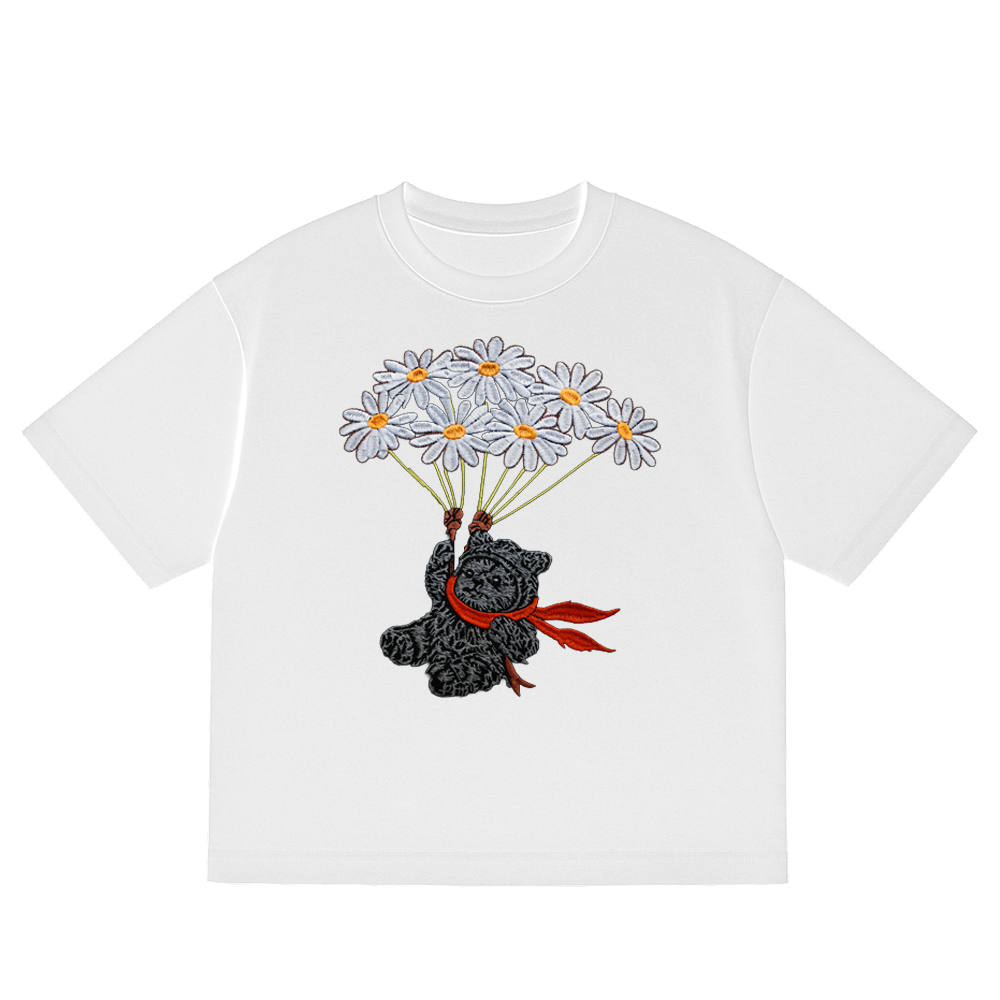 OVERSIZED ULTRA SOFT  DAISIES  WHITE EMBROIDERED