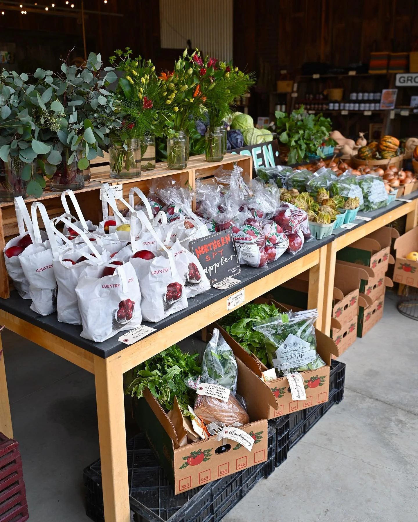 Happy Monday! Hope you all had a wonderful Thanksgiving with your loved ones! It&rsquo;s hard to believe, but today marks the beginning of the final two weeks of our season! The crew is working hard to wrap up projects around the farm&hellip; and we&