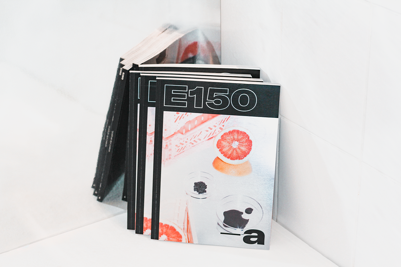 E150–a magazine 01.png