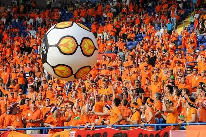 Dutch-football-supporters-wearing-orange-shirts.jpeg