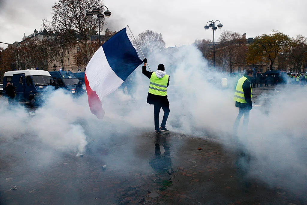 Yellow-Vests-Flag.jpg