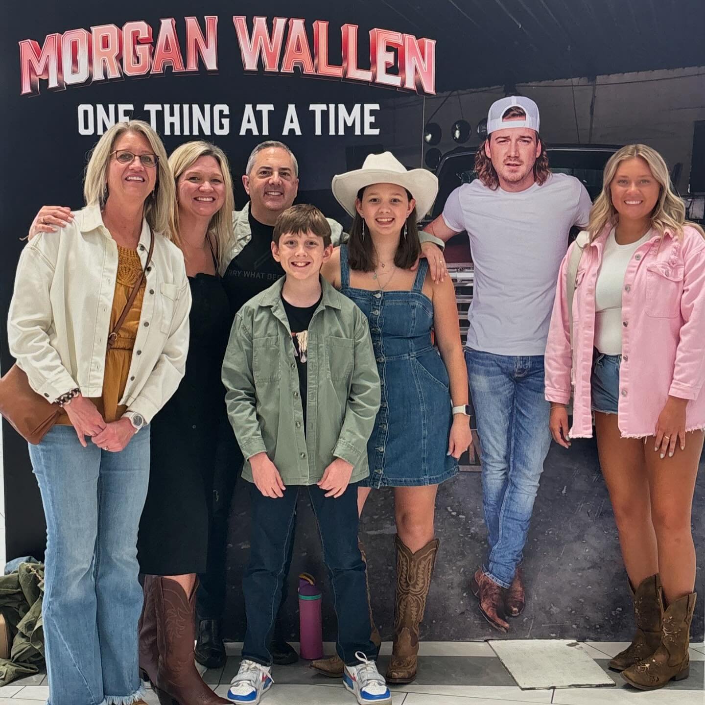 MORGAN WALLEN!!! Worth the wait!!! Amazing show and having my niece and sister join made it even better!!💕💕💕🤠🤠🤠 #longlivecowgirls
