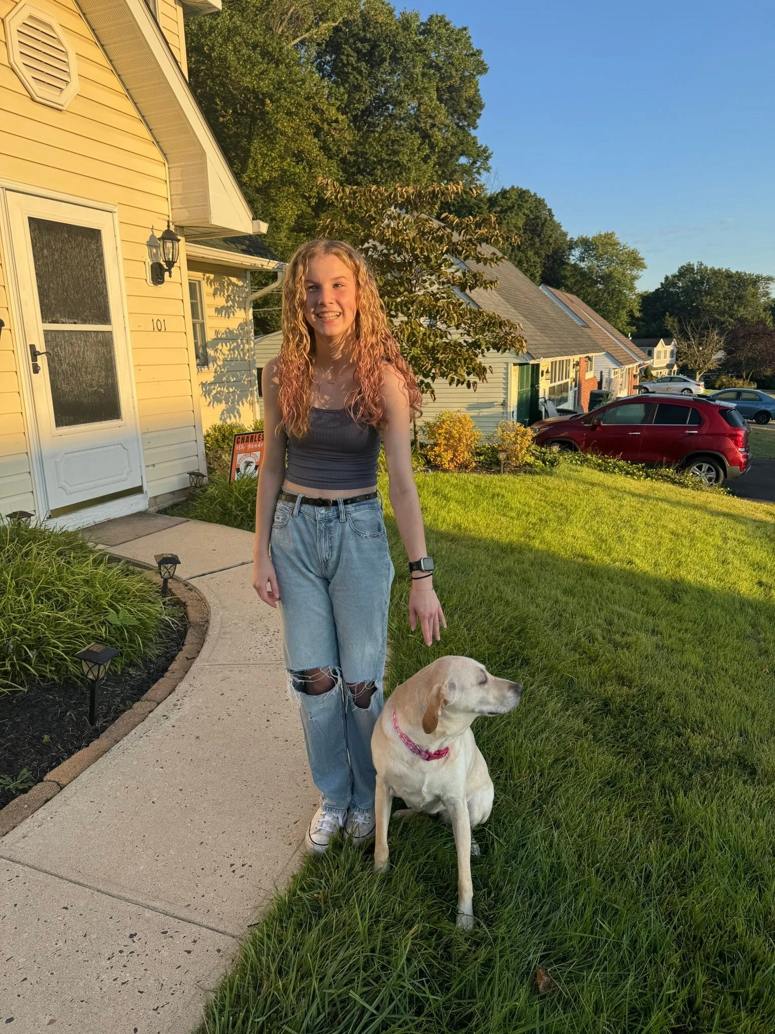 First day of 8th for Liv.  Why does my baby look so grown? 😭 

Piper is already sleeping the day away.