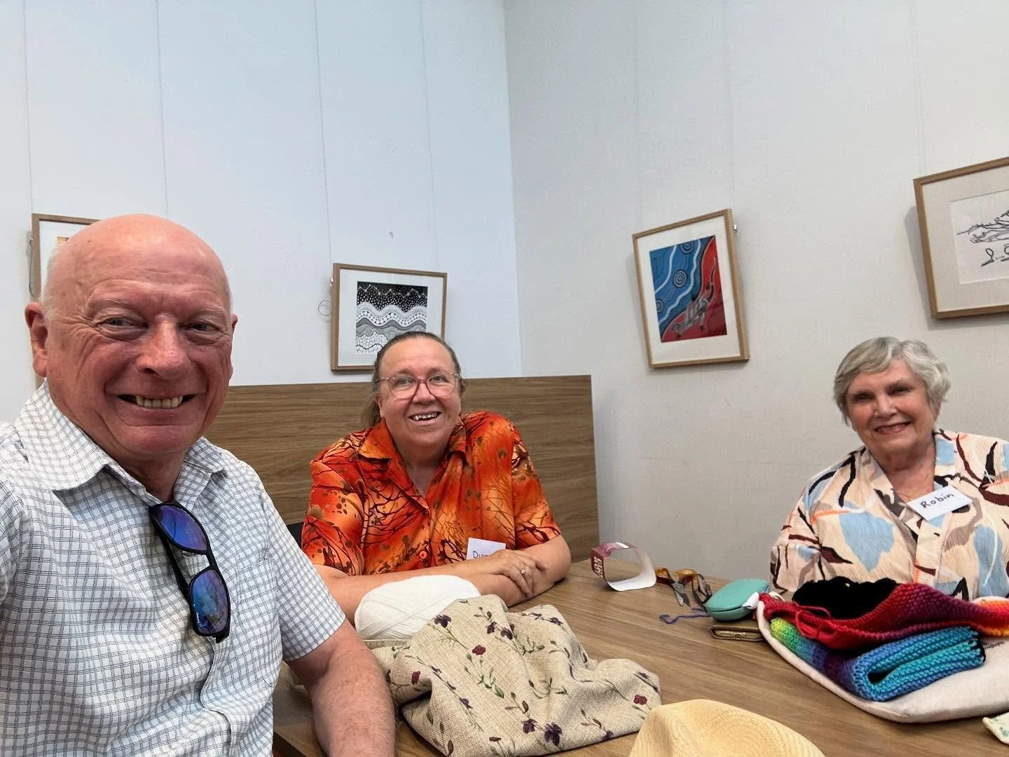 How good are our community volunteers! 
On Sunday afternoon I visited the Ginninderry Repair Cafe at the Ginninderry Link to thank again the volunteers helping reduce landfill and save households $&rsquo;s by repairing or fixing already loved product