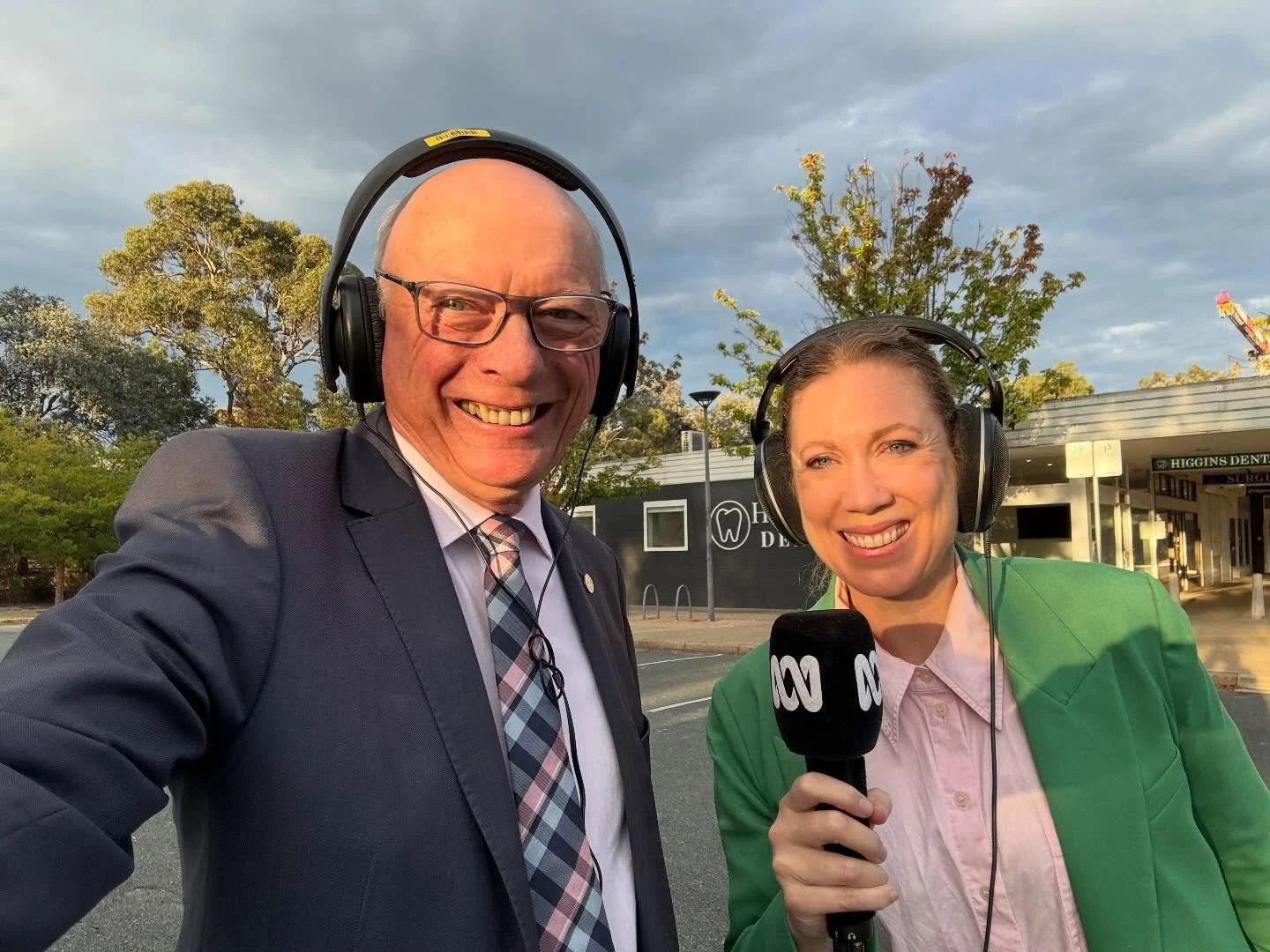 At Higgins Shops this morning with ABC&rsquo;s Mary Goode to talk about a recent serious robbery, when an individual threatened the local pharmacy with a firearm in order to steal products, and to expand on my recently published Questions on Notice a