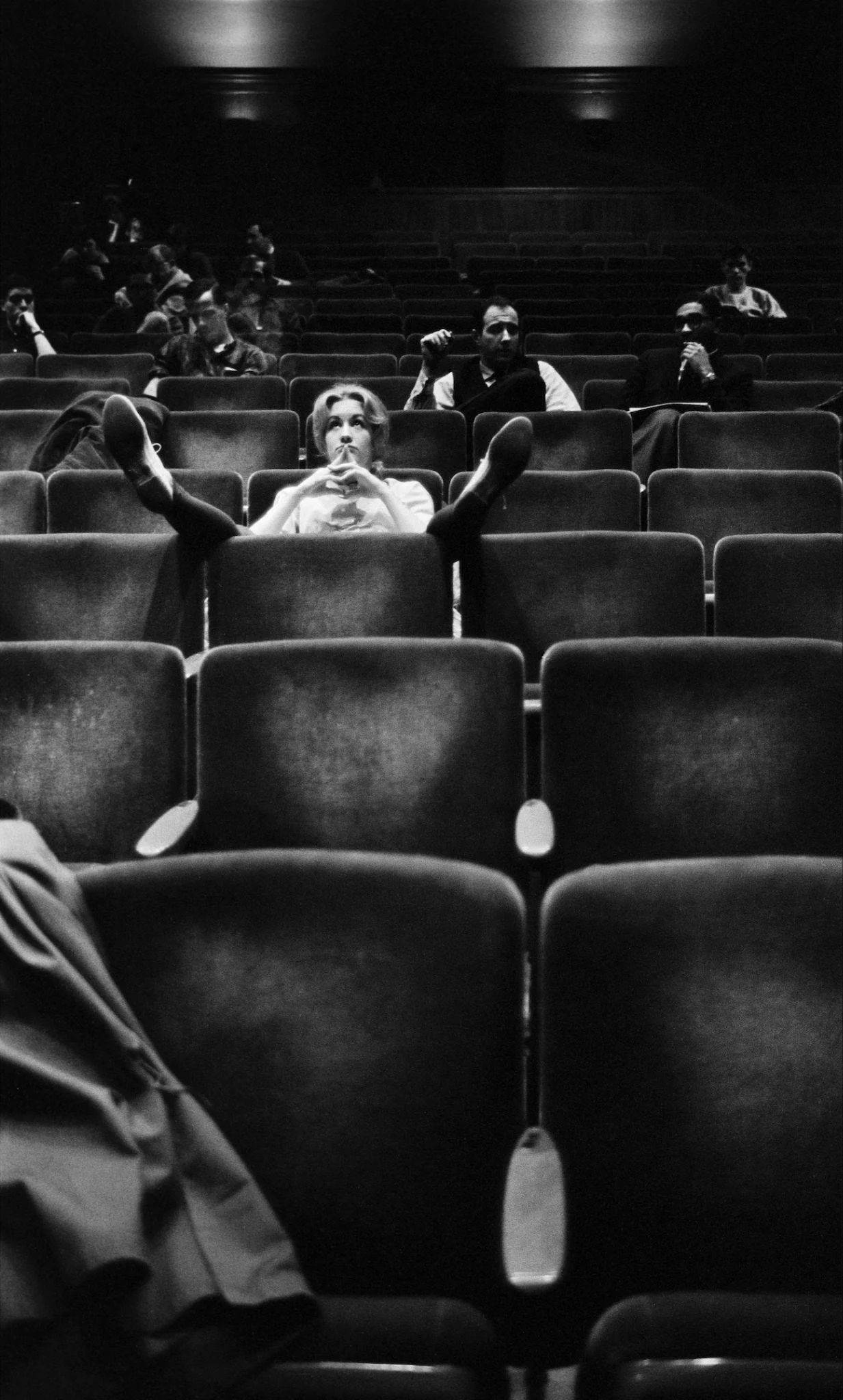 Susan Wood - Movie Theatre - Joan Van Ark 1962.jpeg