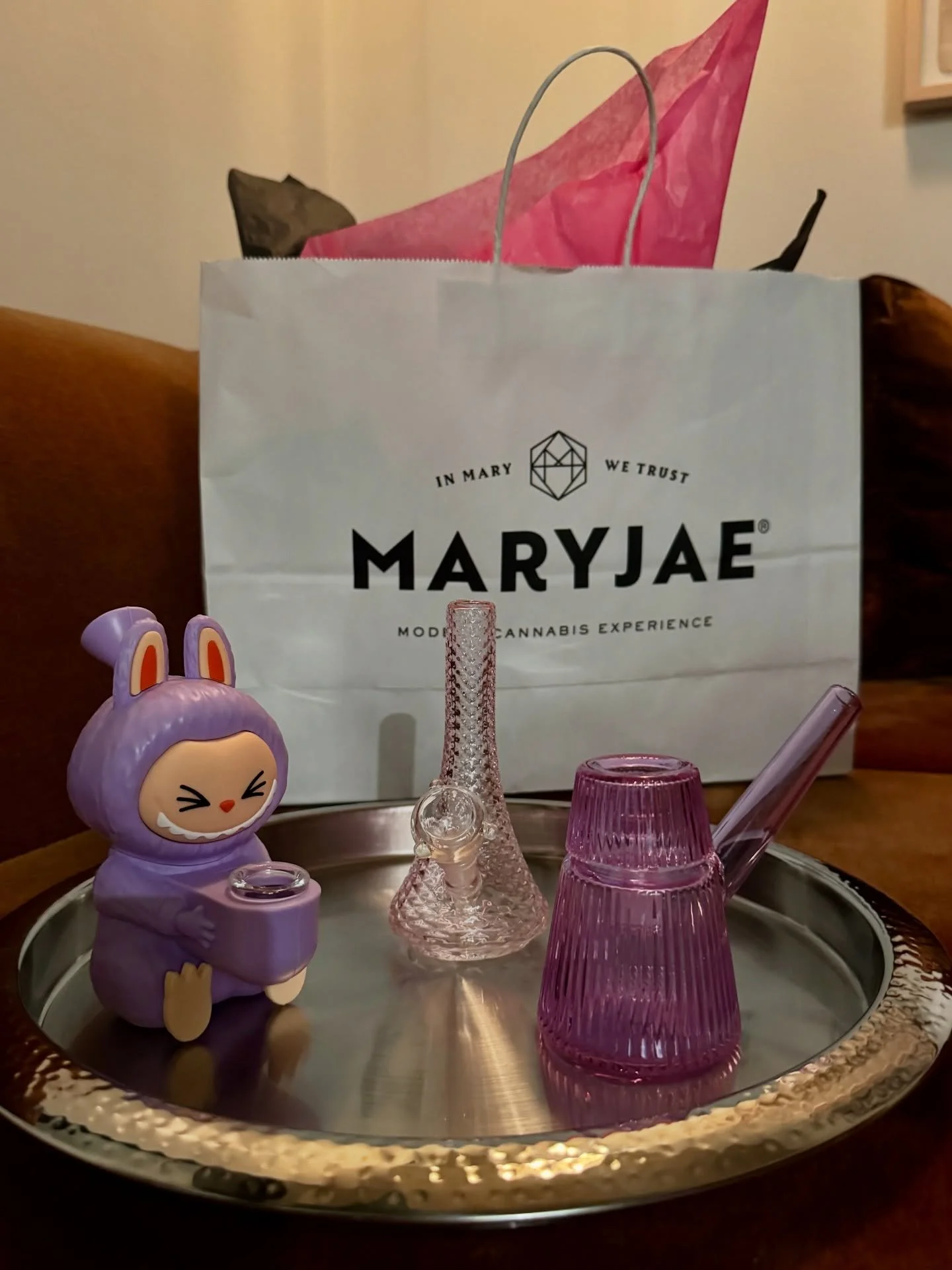Great team field trip to @shopmaryjae in Austin. Left with adorable pieces and uplifting treats. Definitely stop by for all your green and glass needs and don&rsquo;t skip on Loro&rsquo;s across the street for the munchies.