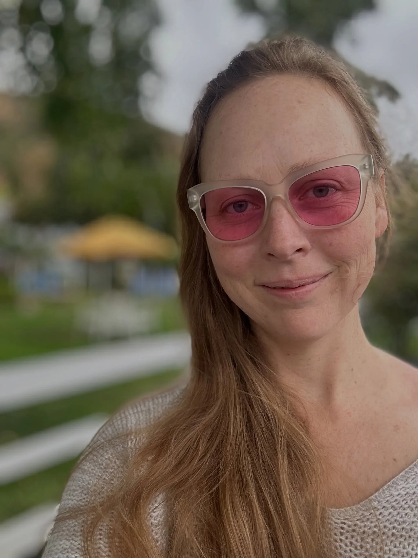 With the rashness of deciding to cut your own bangs&hellip;I decided to update my profile photo. Here&rsquo;s a smattering of old pics to reward your attention&hellip; 2) me as a kid 3) me &amp; sister in my early 30s 4) me &amp; @myleeblake last yea