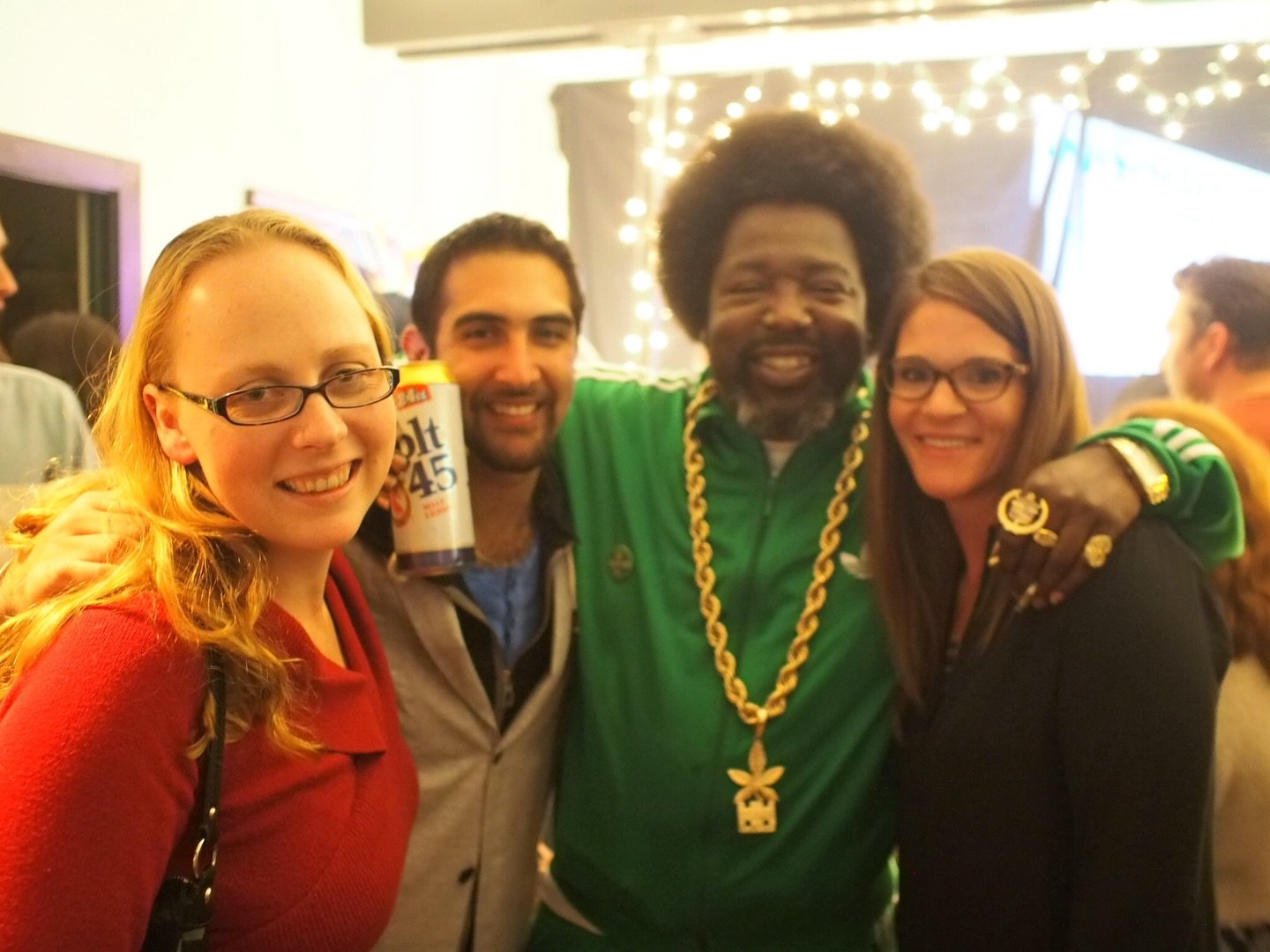 Congratulations to @ogafroman for winning his case against censorship. May we all create art to defend ourselves from unjust prosecution. I got to get high with Afroman at a private performance in Denver circa 2014. Pics by @betterwithjane.