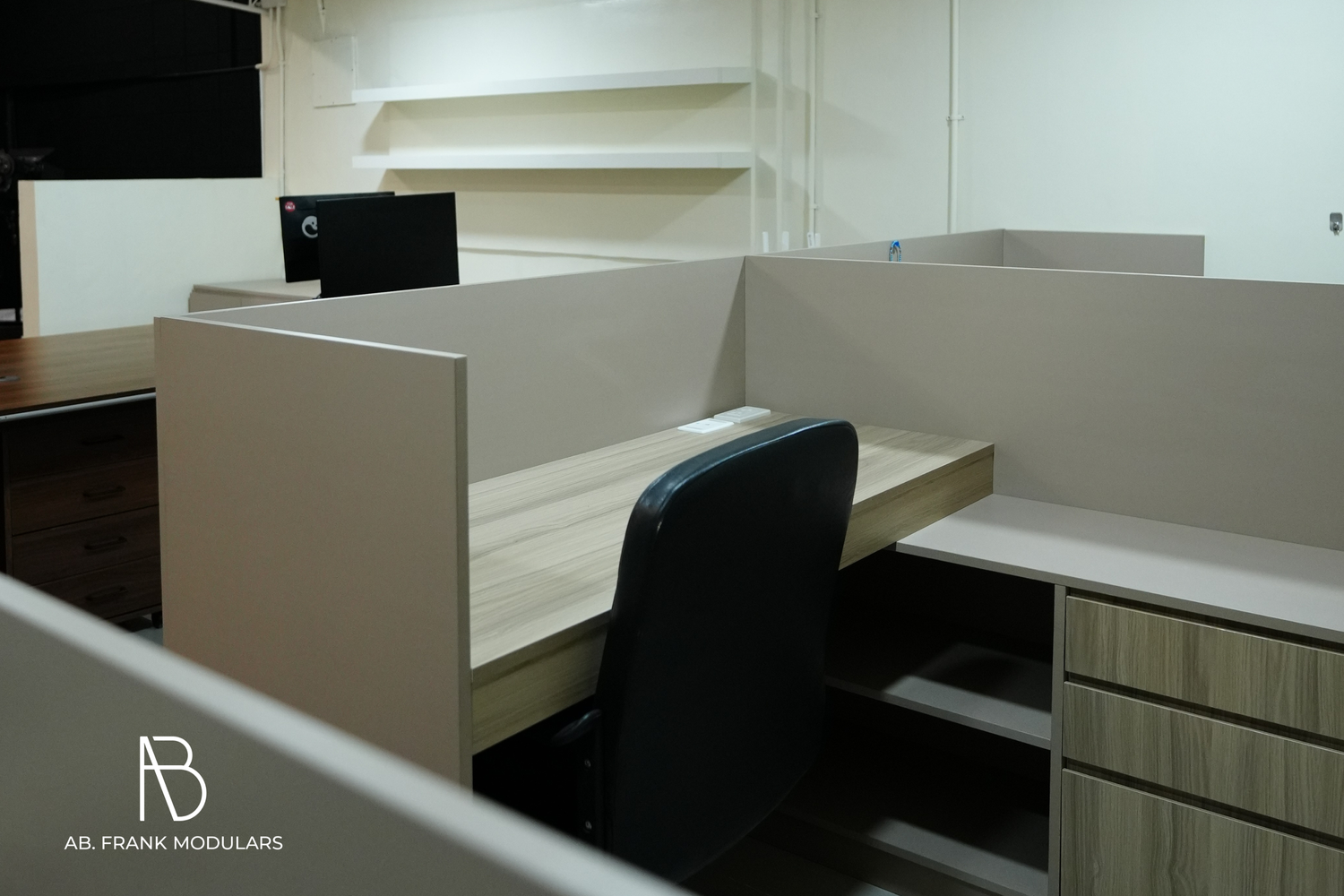 Designing Office Productivity: How the Right Modular Furniture Board ...