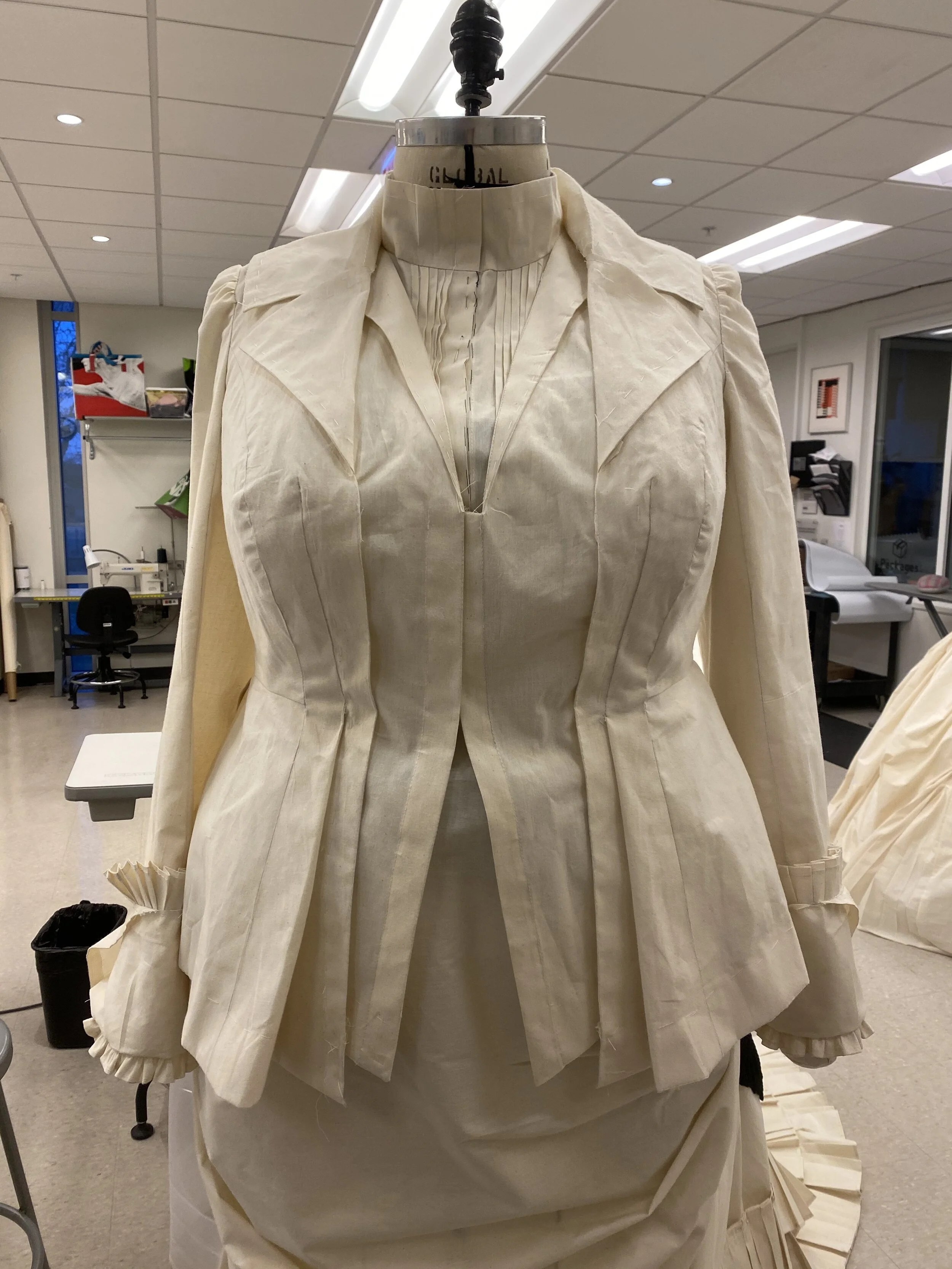 The mock up - front