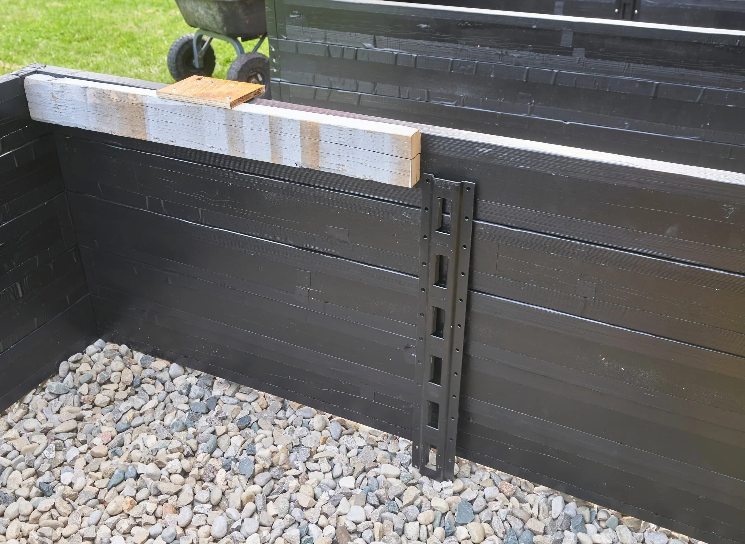 Story stick to get the support e-track located