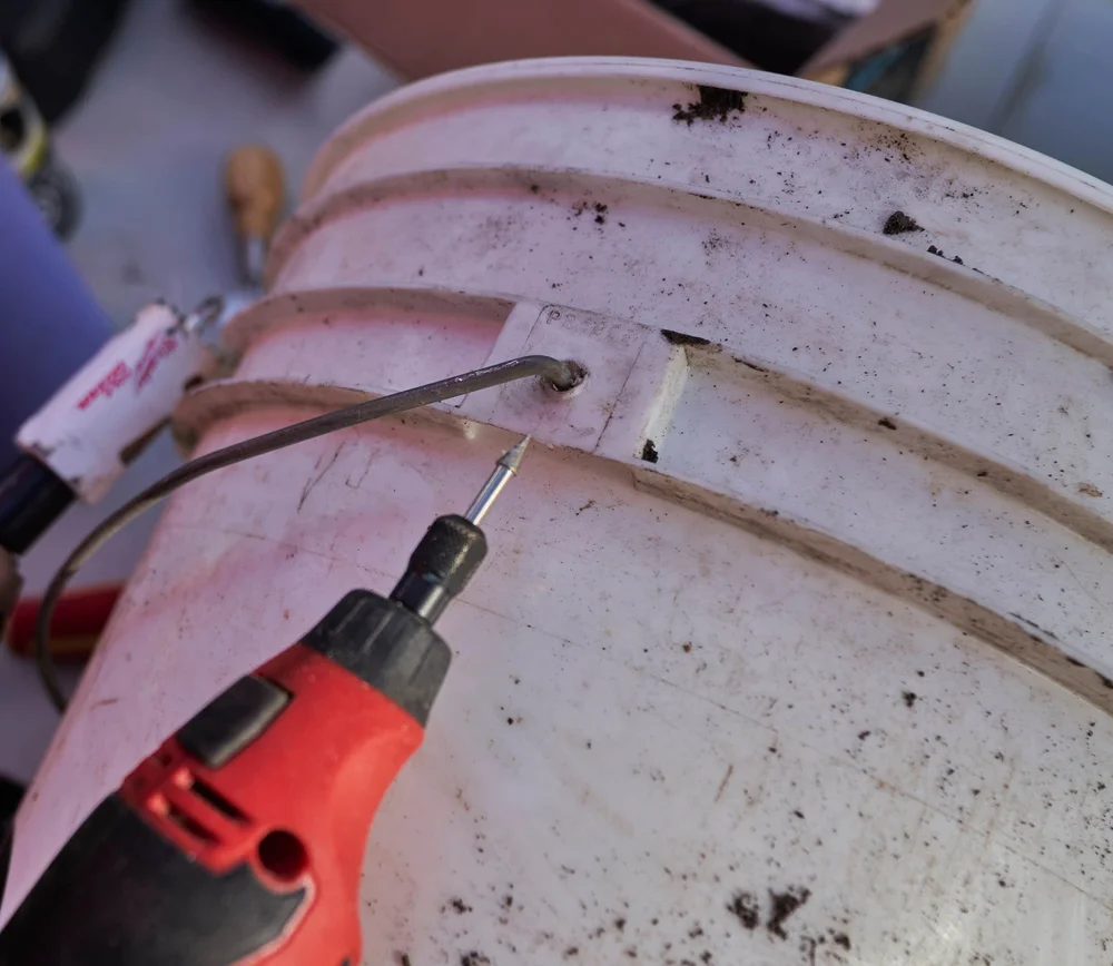 Remove the handle bar