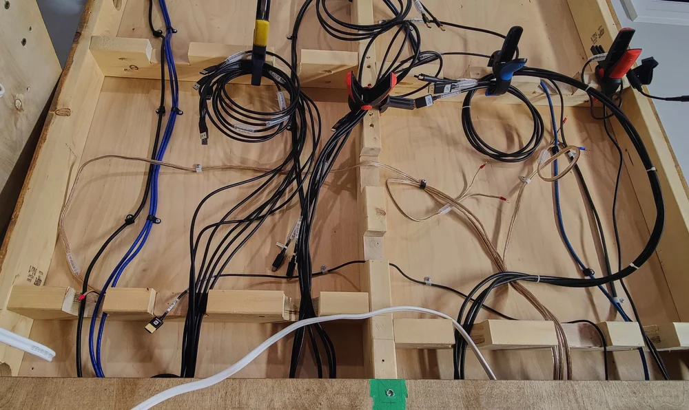 An absolutely absurd amount of cables...