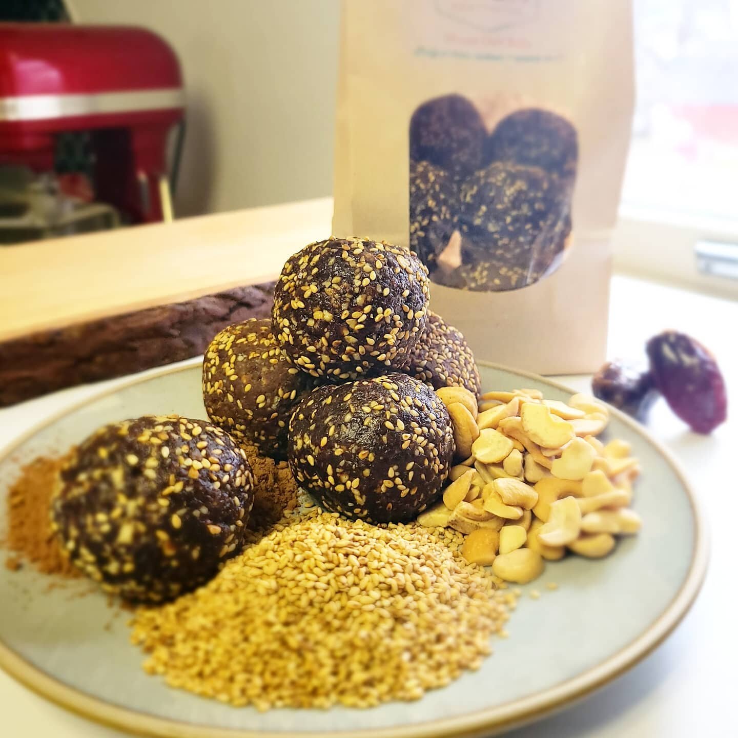 We've added to our treat selection!! &iexcl;Hola Mayan Date Balls!
.
These were made intentionally for the end of pregnancy as well as the immediate postpartum seasons.
.
Enjoying 2 of these deep chocolate + slightly spicy date balls a day will meet 