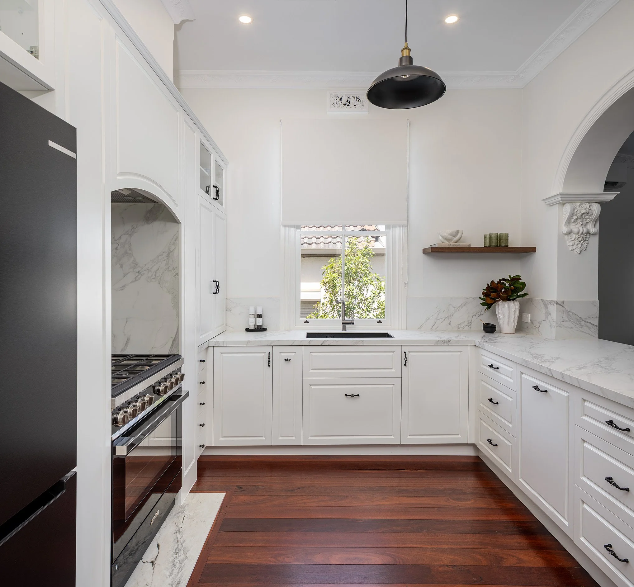 HOMELUX_4TH_AVE_MTLAWLEY_023_small (1).jpg