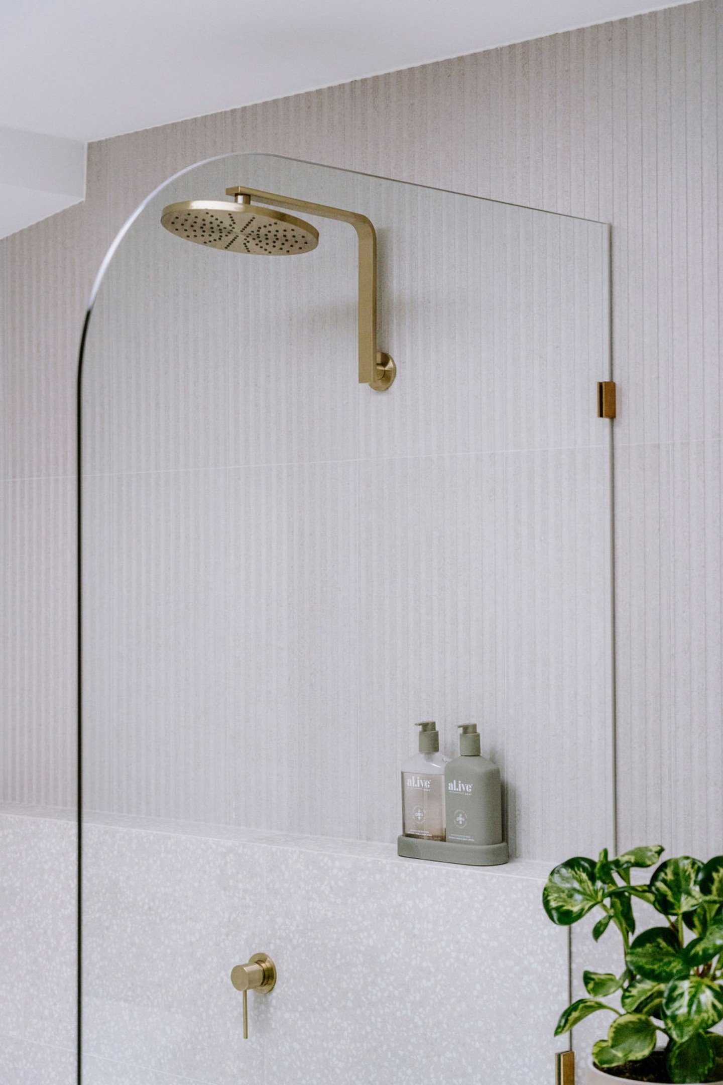 Embrace holistic bathroom design! 5 Practical tips to create a cohesive, inspiring bathroom.

A holistic bathroom design starts with a focus on wellness and relaxation. 

1. Consider positioning elements like the bathtub or shower in a way that maxim