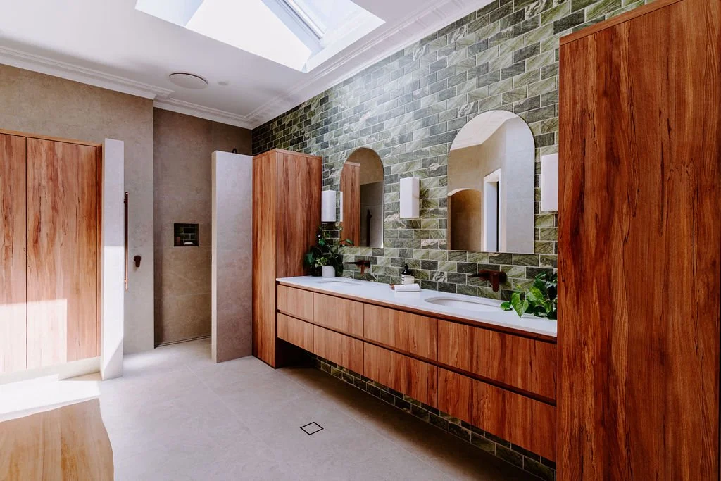 5 Practical Tips to Create a Luxurious Bathroom Space