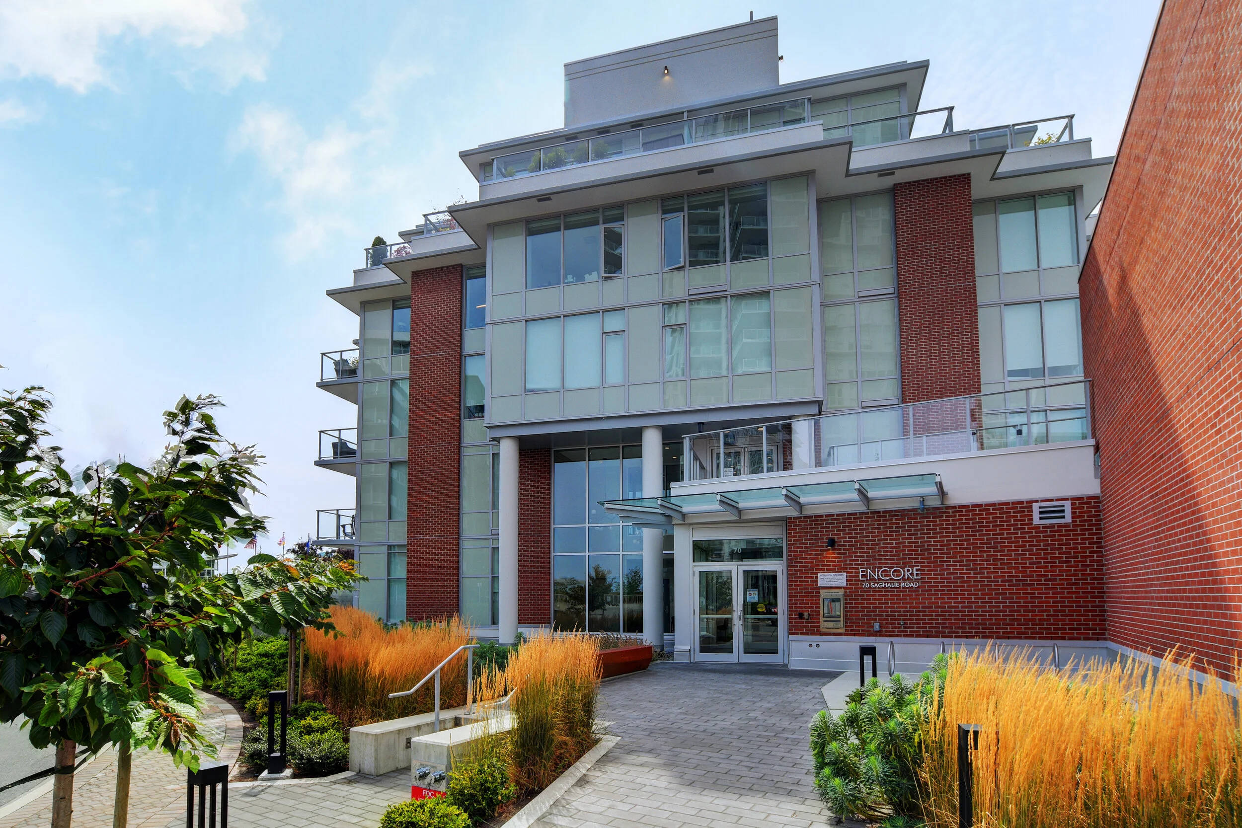 201 - 70 Saghalie Road,               Victoria, BC, V9A 0B8