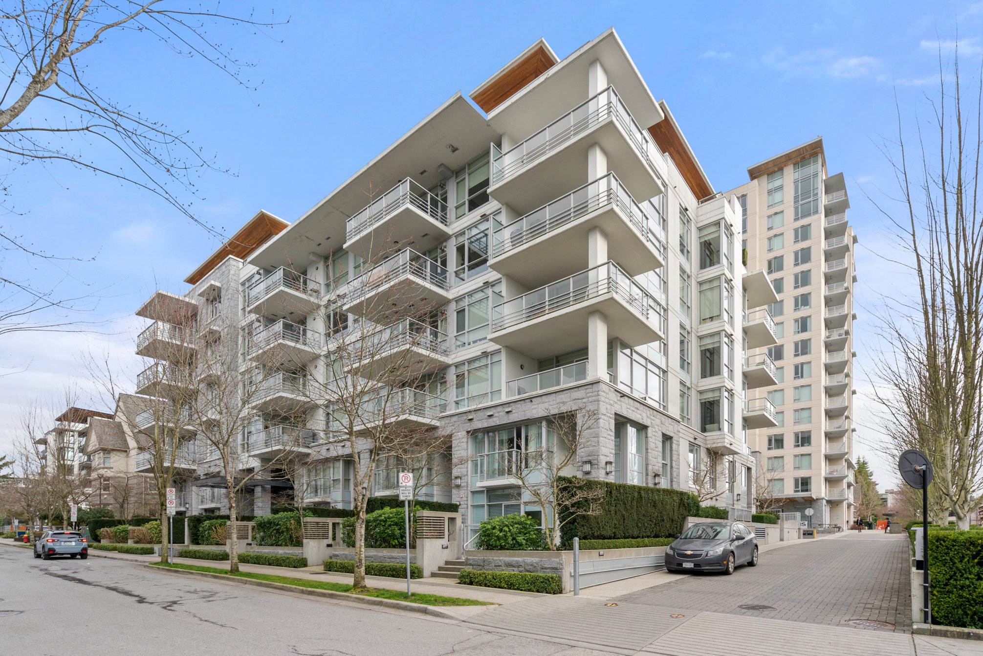 506 6080 Iona Dr Vancouver 03.jpg