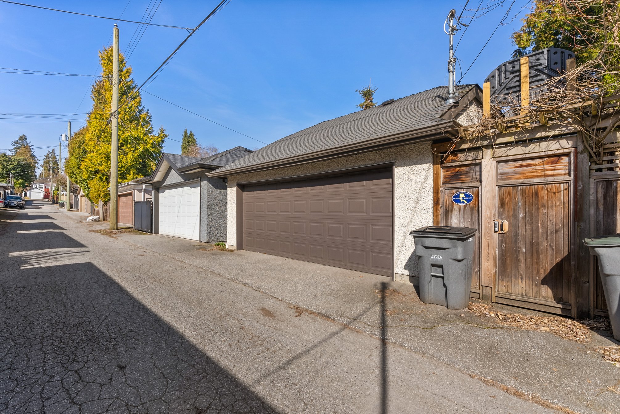 3356 27 Ave W Vancouver 01.jpg
