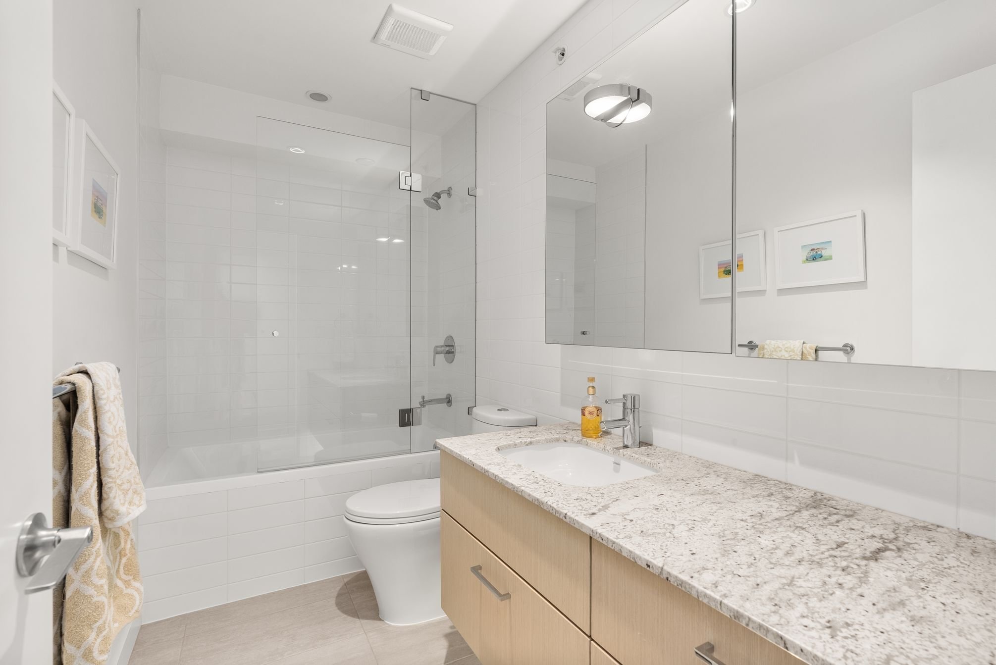 4050 Ash St #2 Vancouver 38.jpg