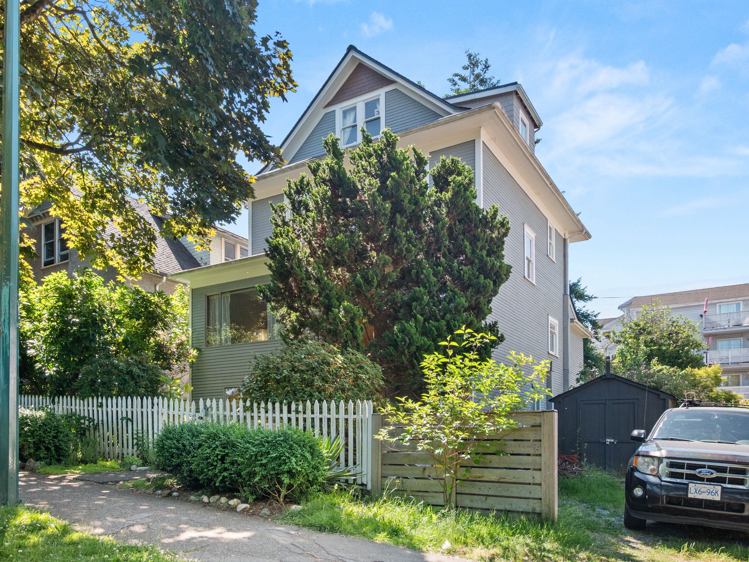 1524 William St Vancouver 04.jpg