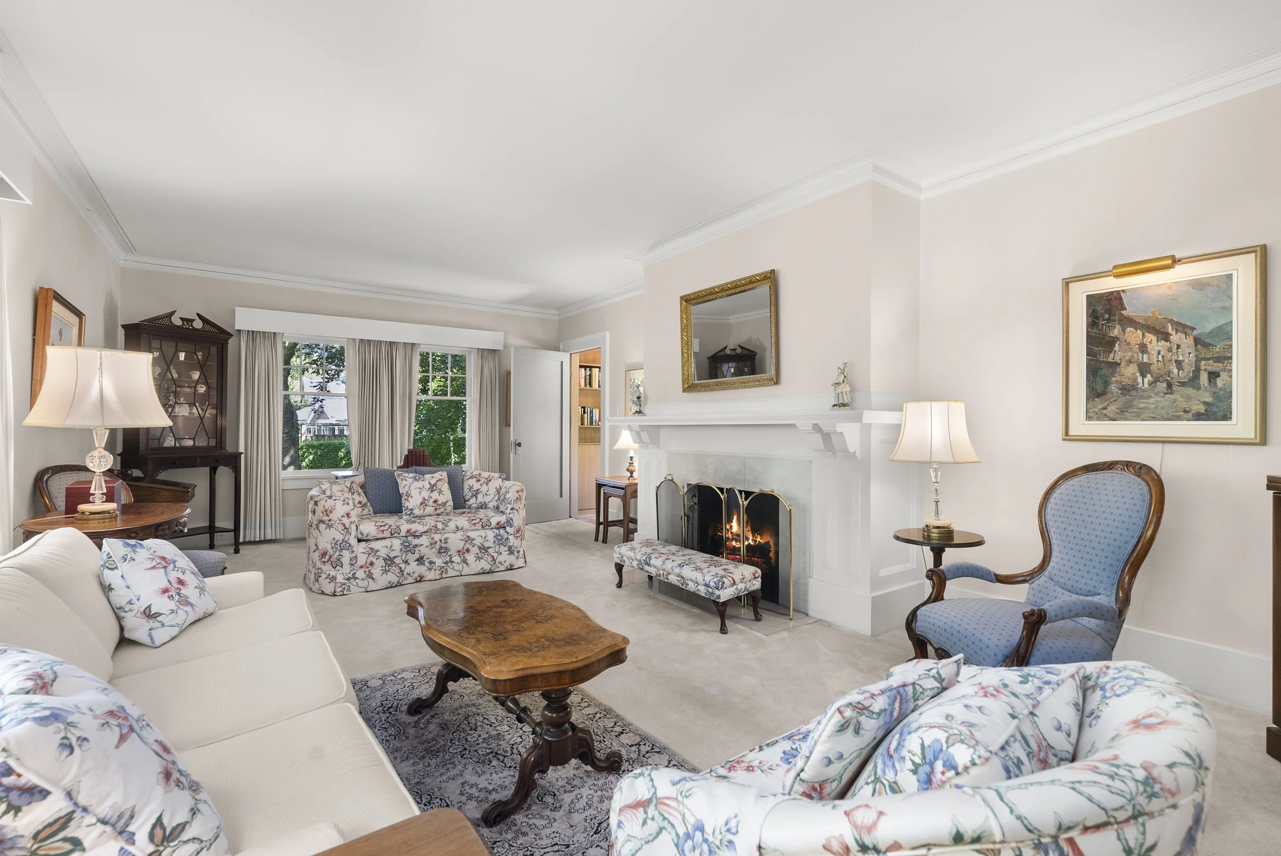4412 Marguerite St Vancouver 17.jpg