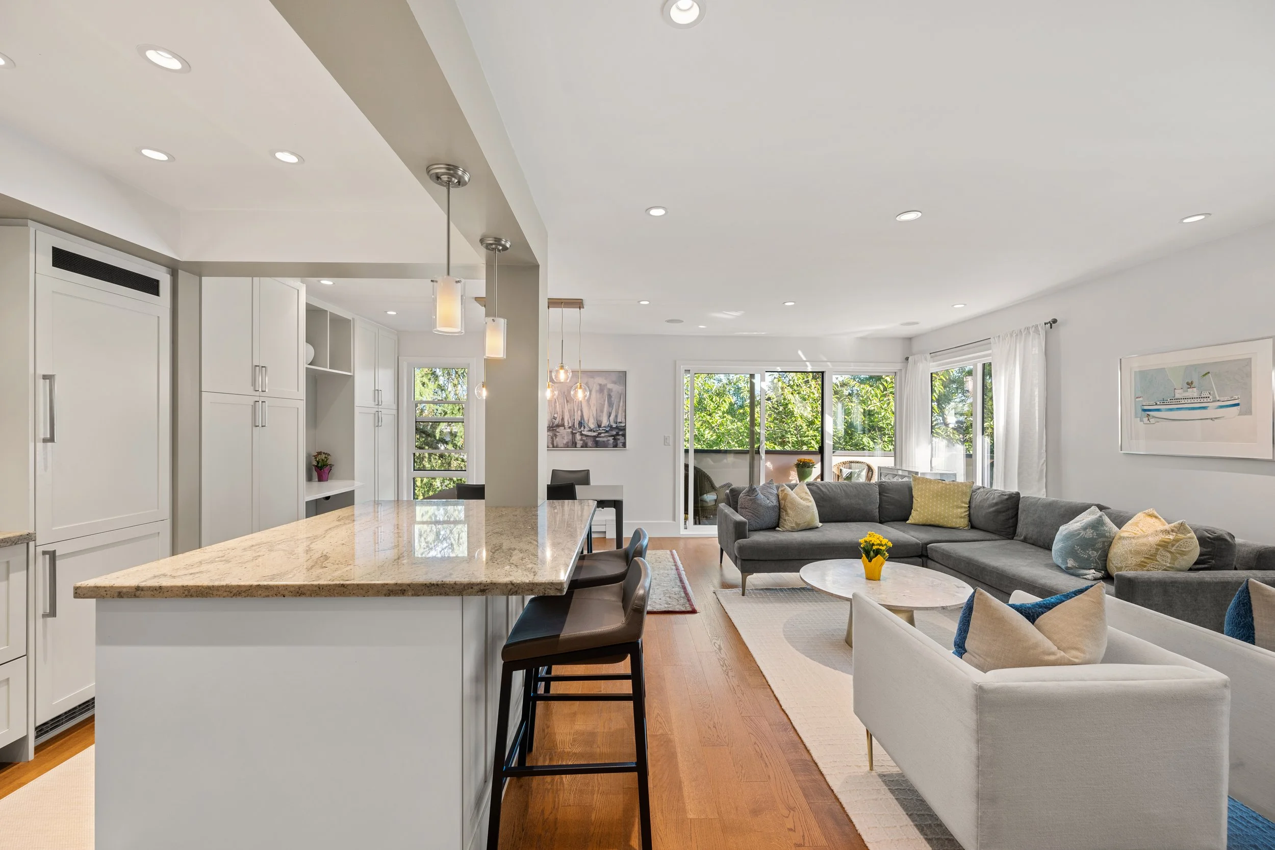 308 1266 W 13th Ave Vancouver 07.jpg