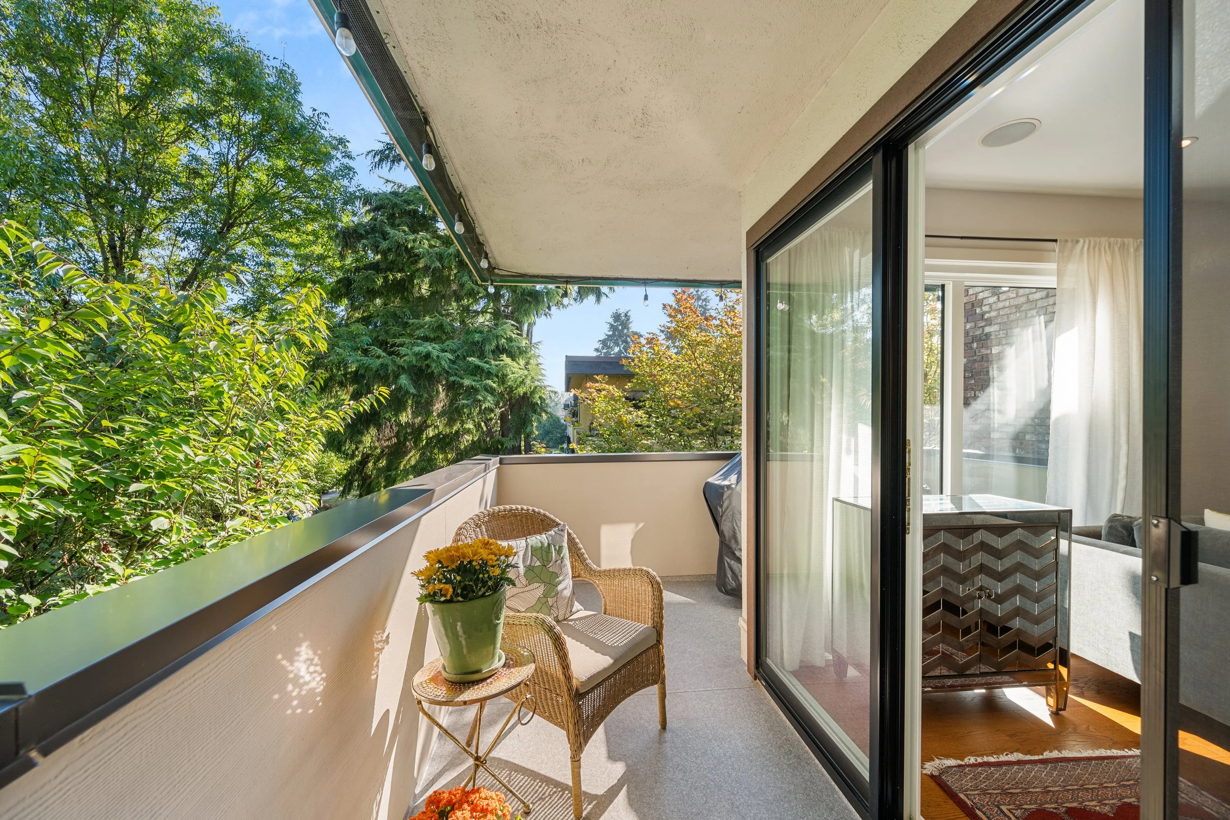 308 1266 W 13th Ave Vancouver 33.jpg