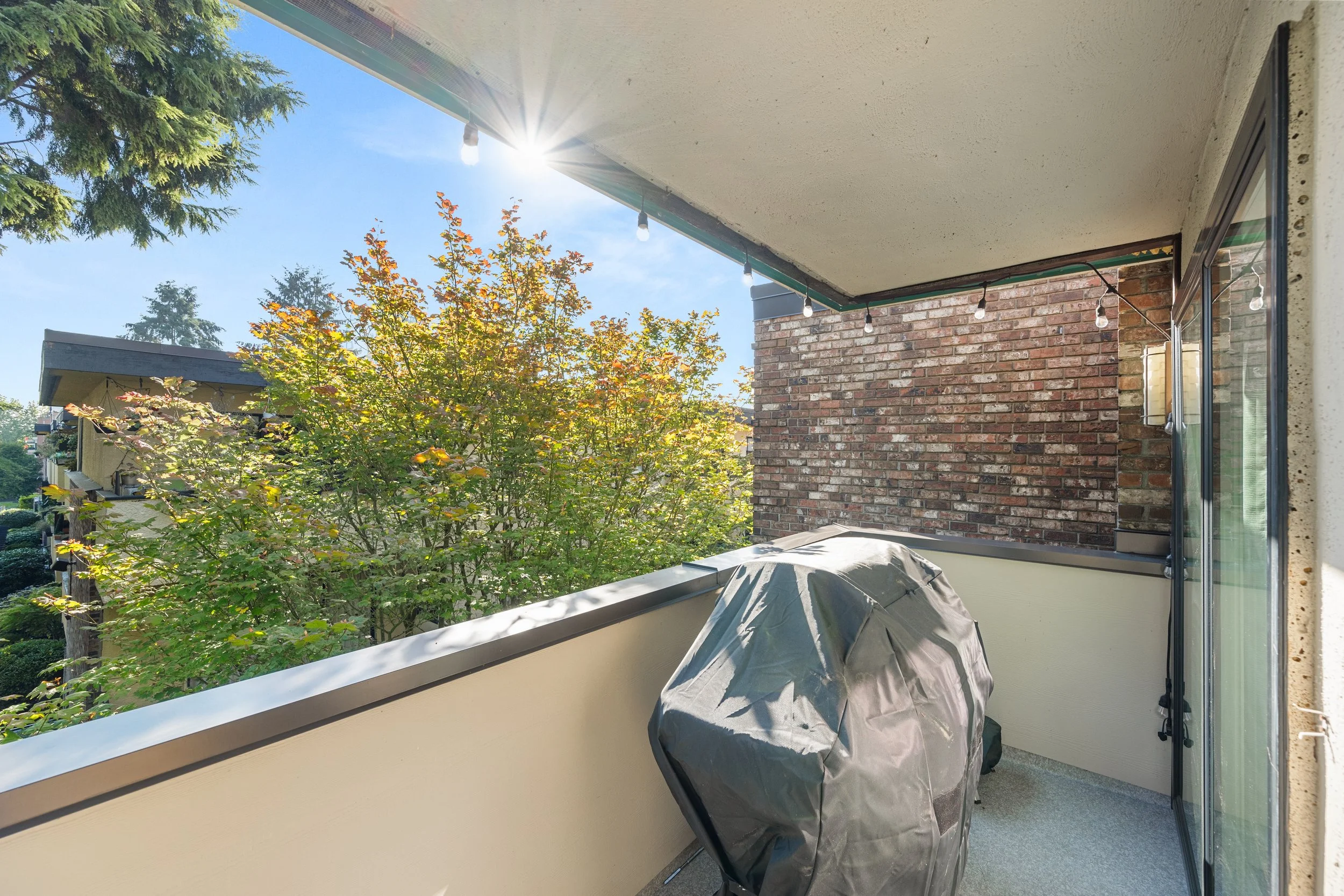 308 1266 W 13th Ave Vancouver 35.jpg