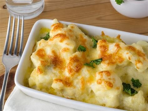 Cheesy Cauliflower Bake