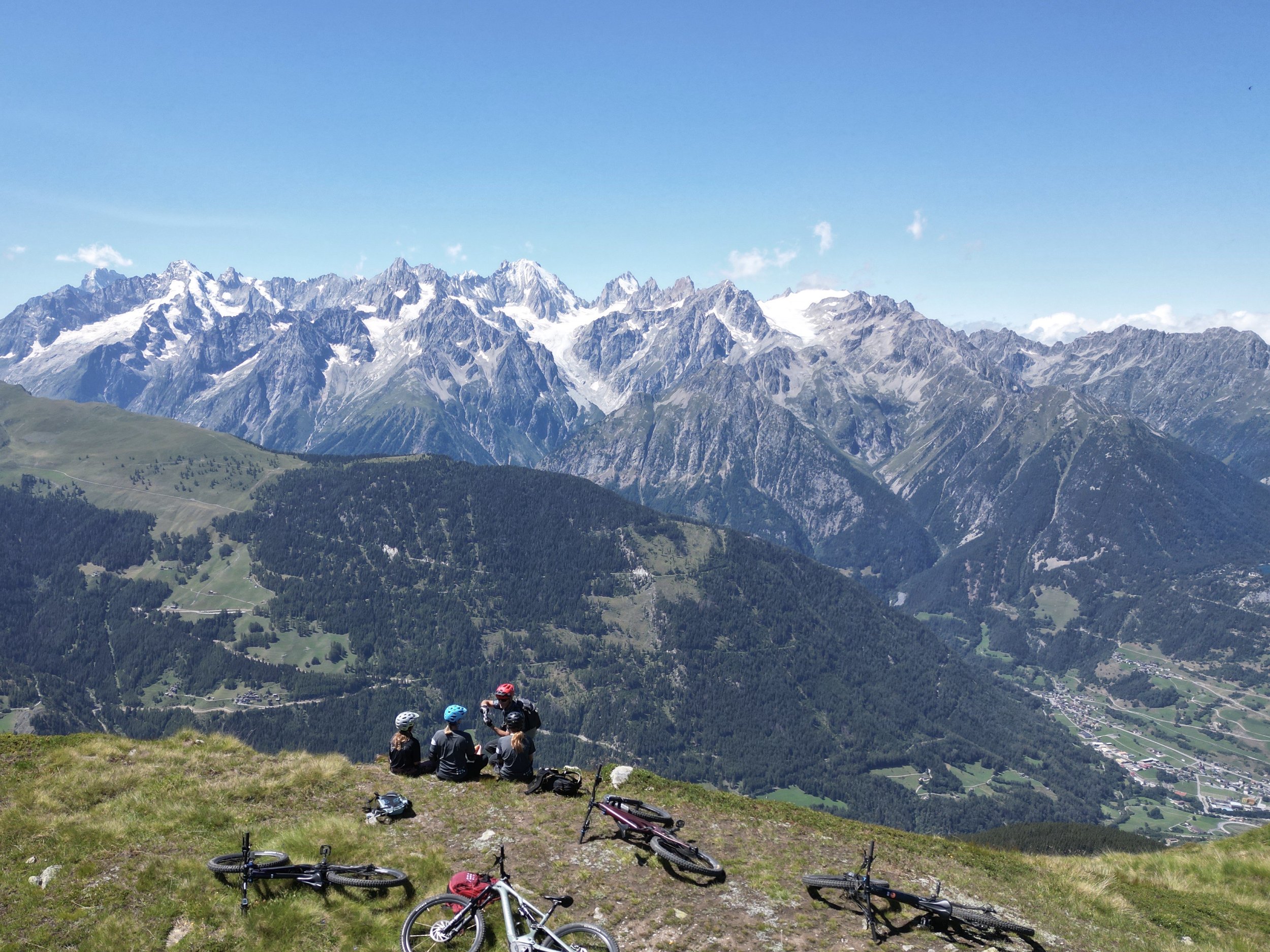 e-alps haute route view of mont blanc