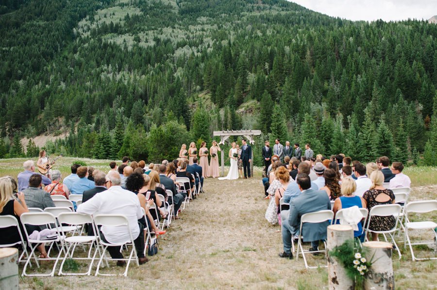 panorama_mountain_calgary_wedding_photographers_026.jpg