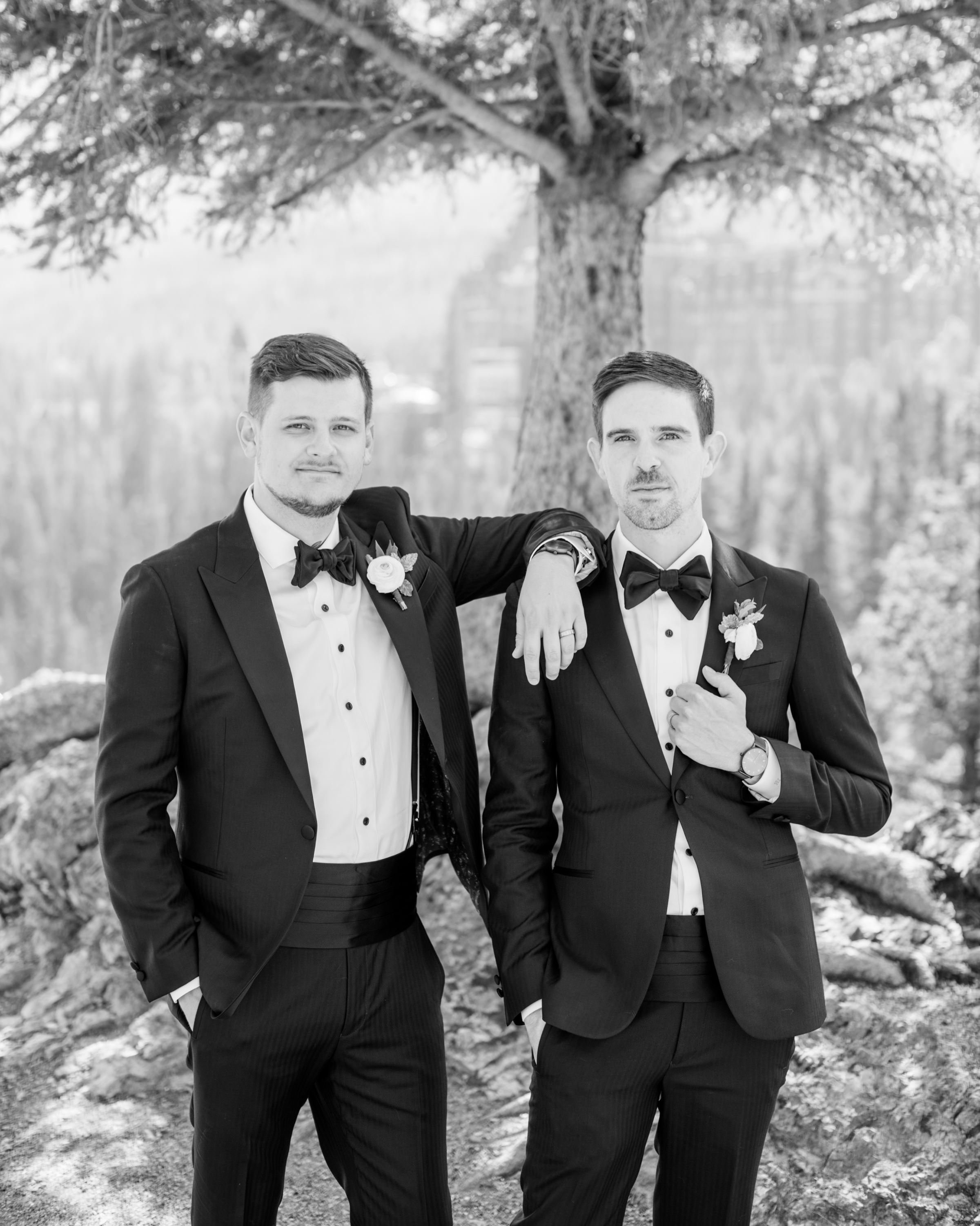 gay_wedding_banff_springs_019.jpg