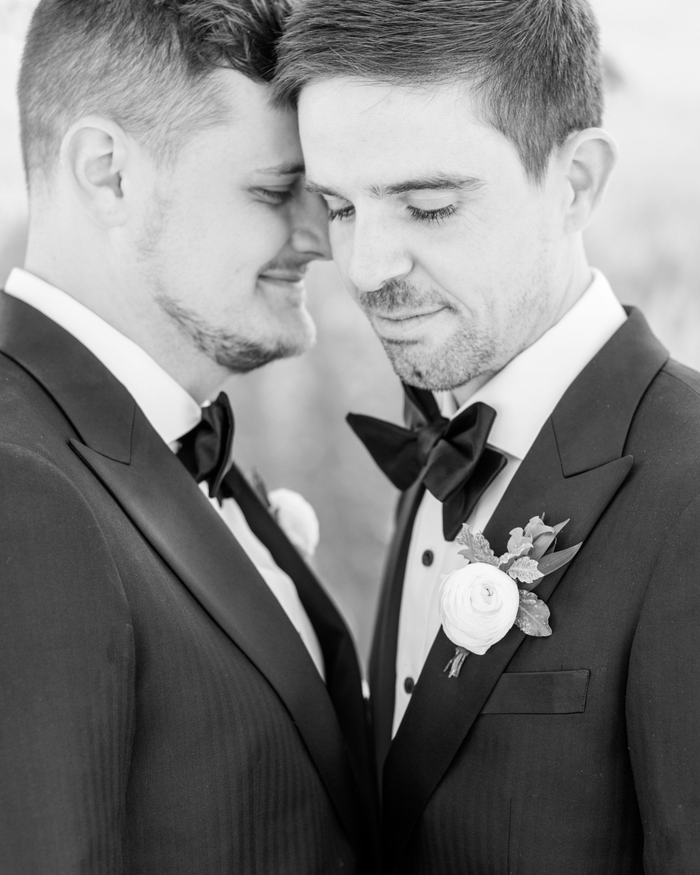gay_wedding_banff_springs_021.jpg