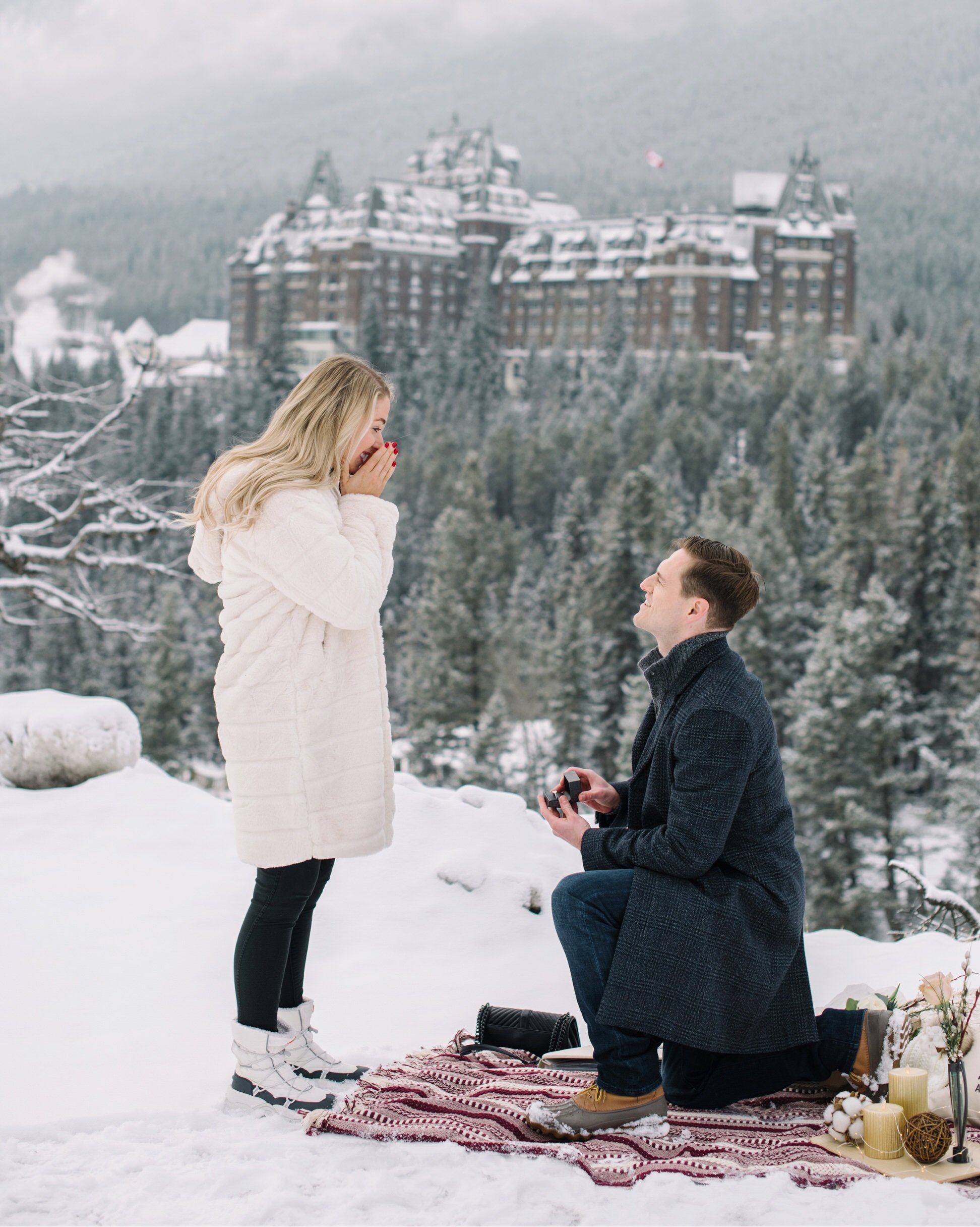 Banff_Winter_Surprise_Proposal_03.jpg