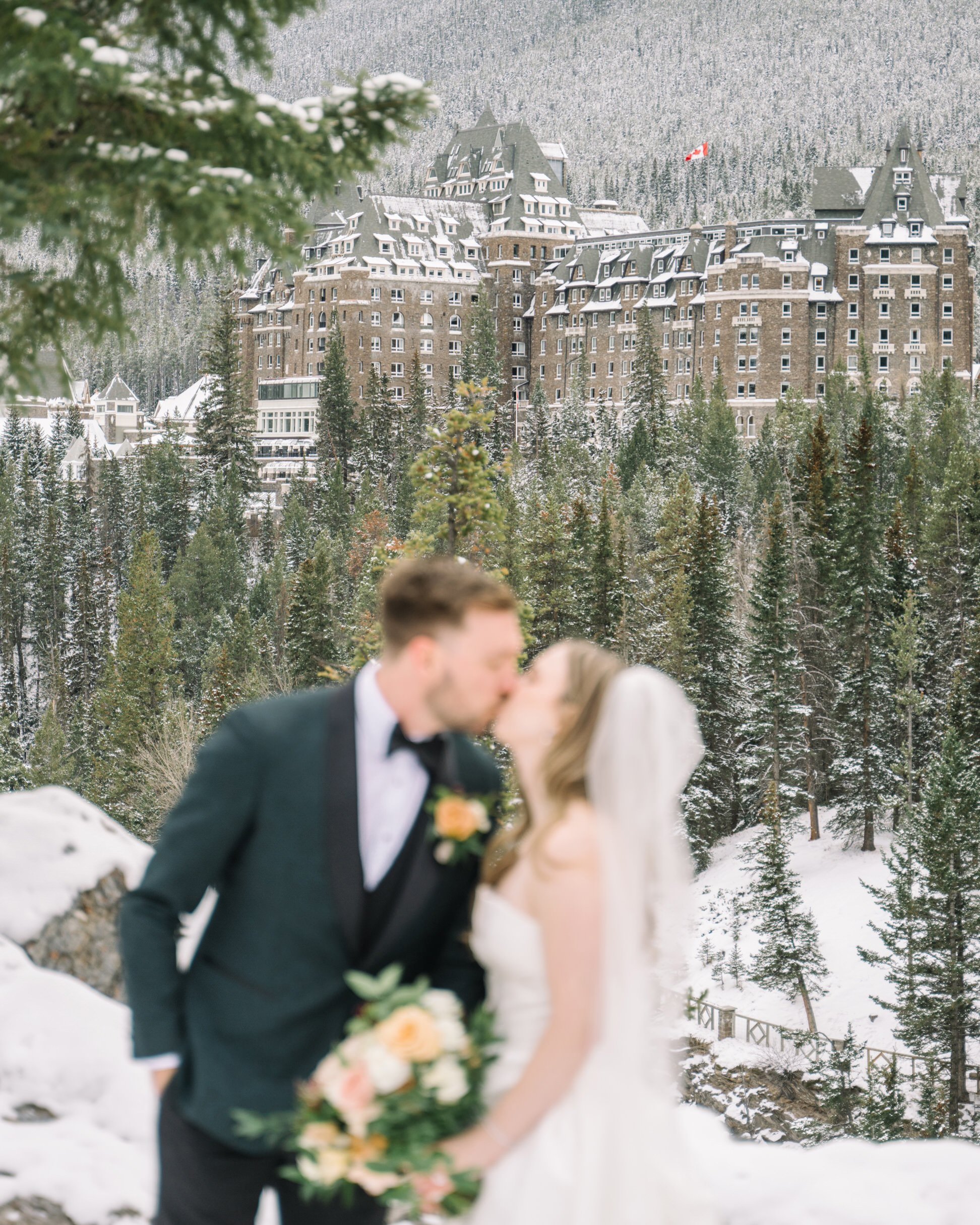 Winter_Banff_Springs_Wedding_44.jpg