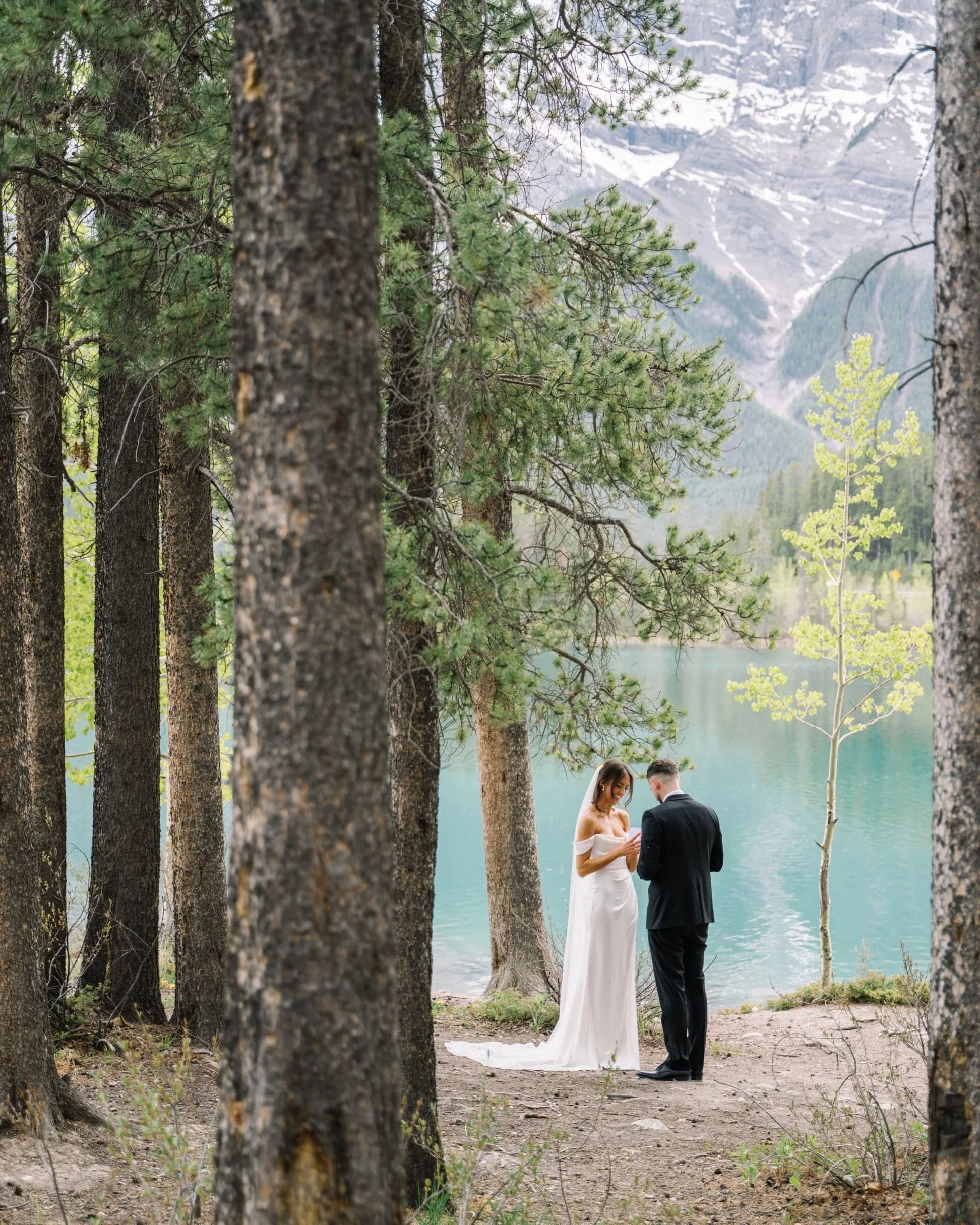 Summer_Wedding_Silvertip_Canmore_013.jpg