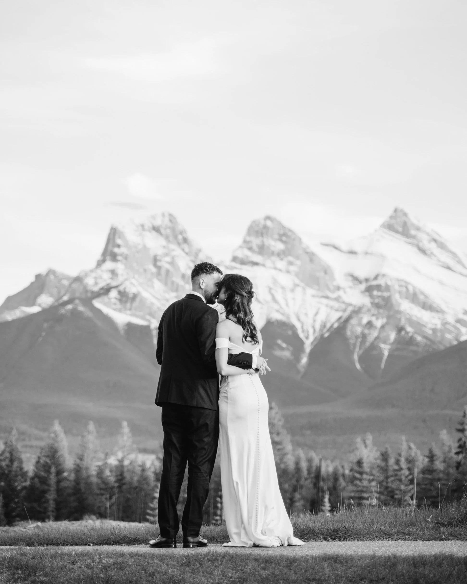 Summer_Wedding_Silvertip_Canmore_064.jpg