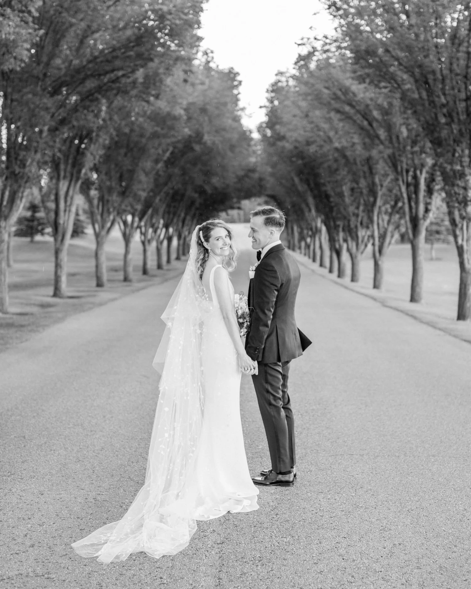 Wedding_Pinebrook_Golf_Calgary_Photographer_041.jpg