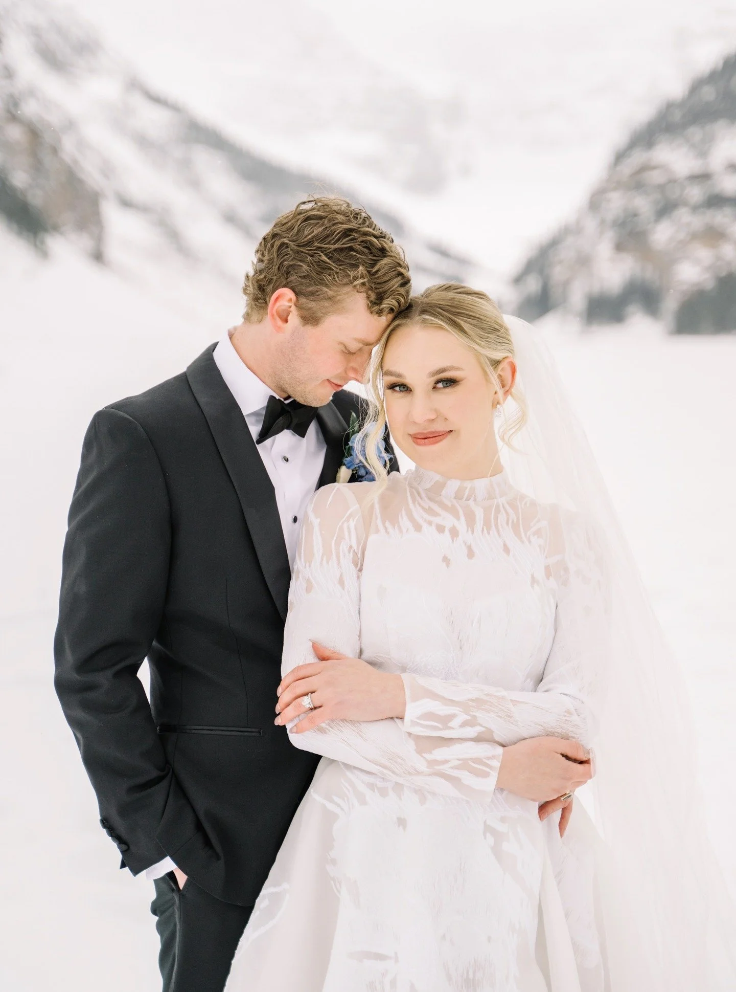Dreaming back to this day! Heading back out to @fairmontcll this weekend with one of my favs @morganhuzar @lynnfletcherweddings