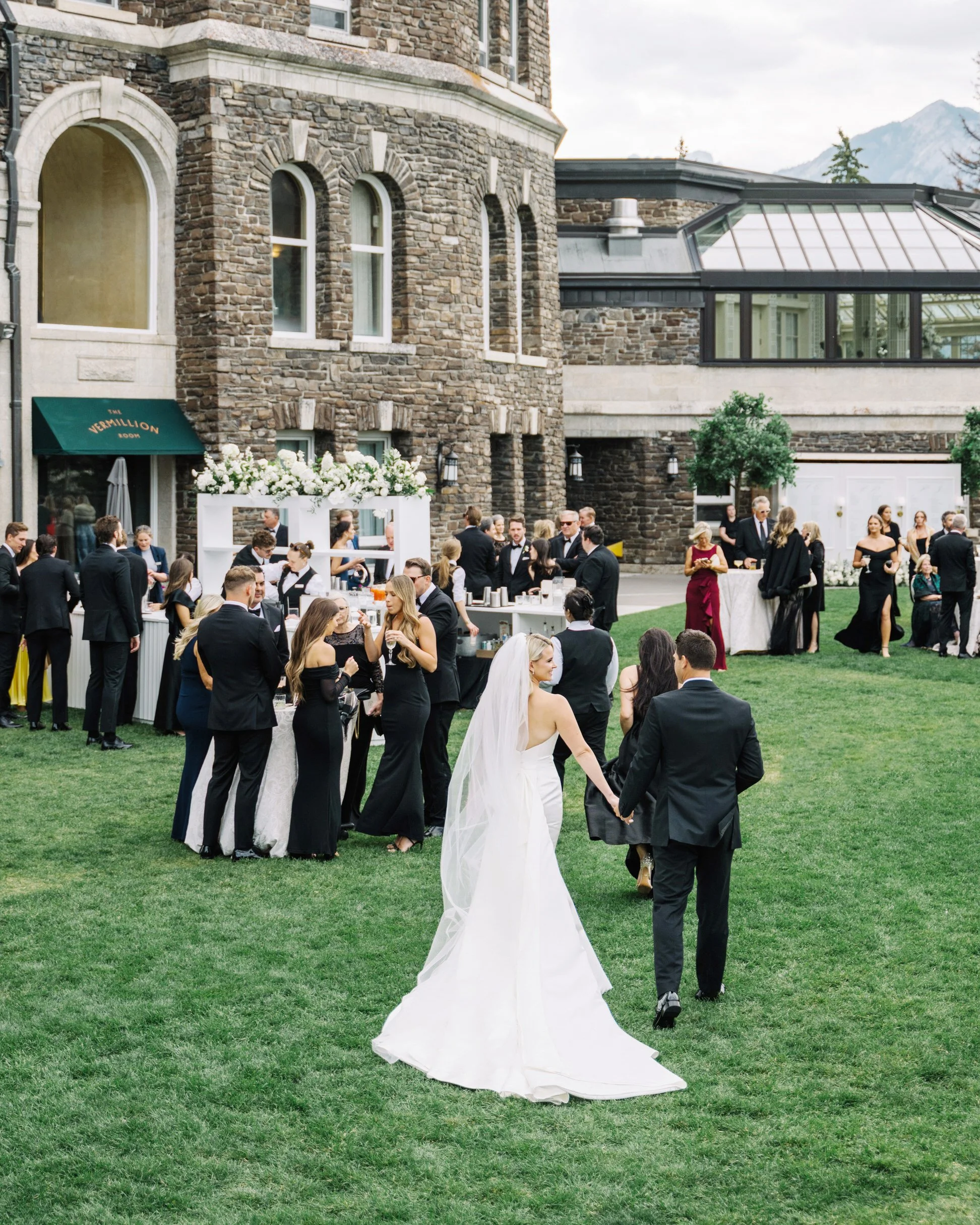 Outdoor cocktail reception at the Fairmont Banff Springs