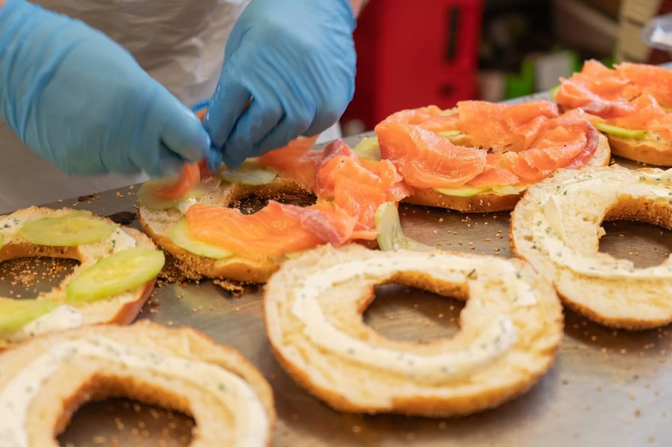 🍴 Snacking Fait Maison, Frais &amp; 100 % Local ! 🌱

Tous les midis, profitez de notre offre snacking, enti&egrave;rement pr&eacute;par&eacute;e sur place par Jacky et H&eacute;l&egrave;ne &agrave; partir de produits bruts, frais et de saison 👨&zw